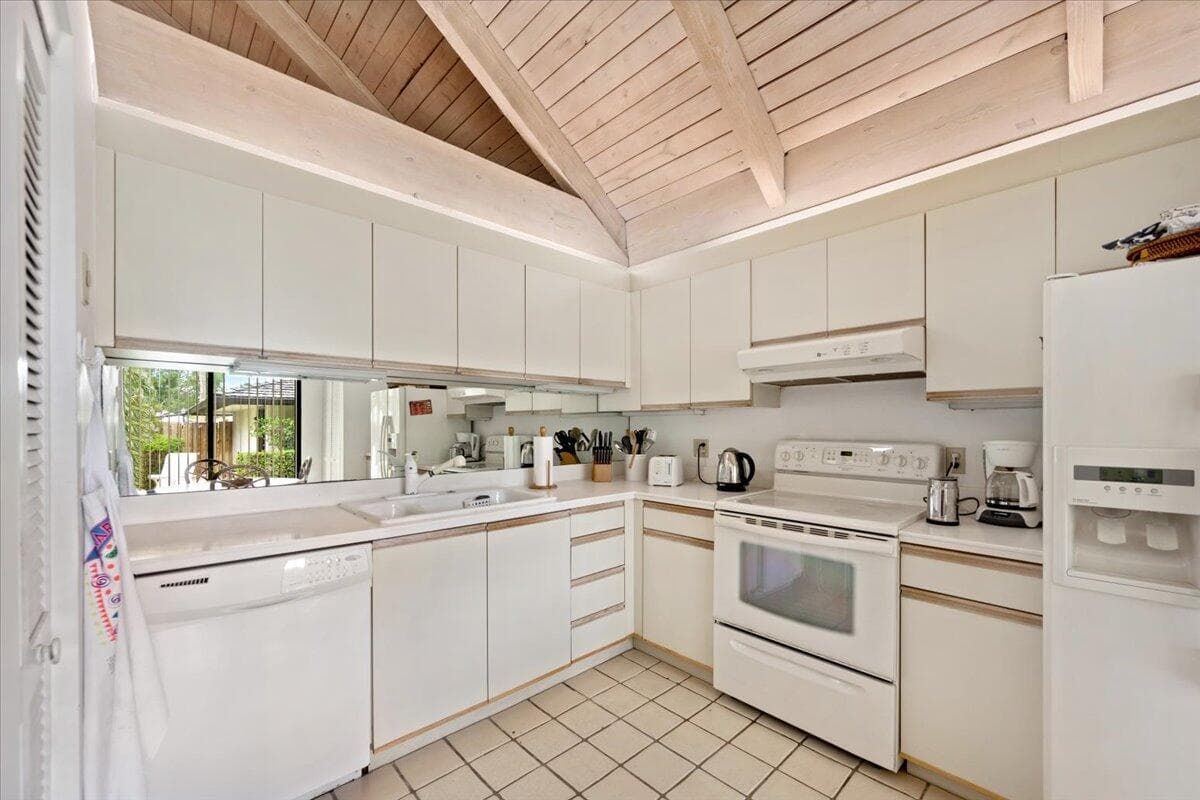 11876 Pebblewood Drive, Wellington, FL 33414 — photo 14 of 35