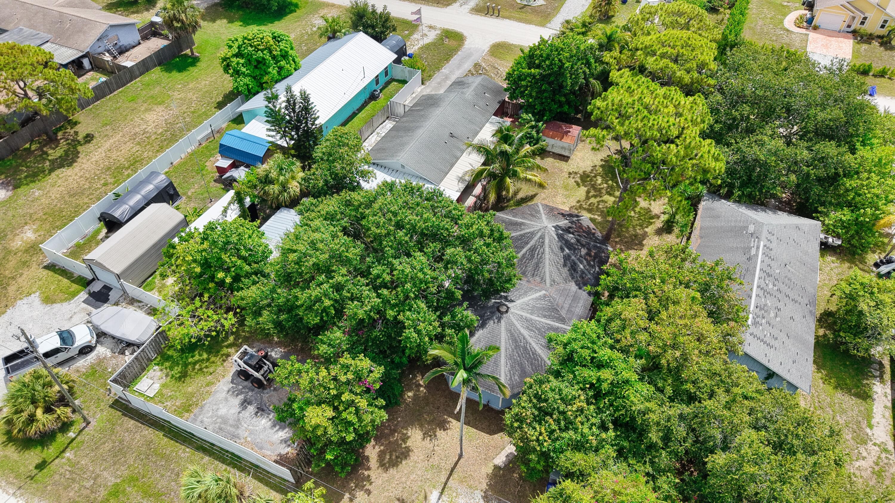 1466 SW 24th Avenue SW, Vero Beach, FL 32962 — photo 24 of 29