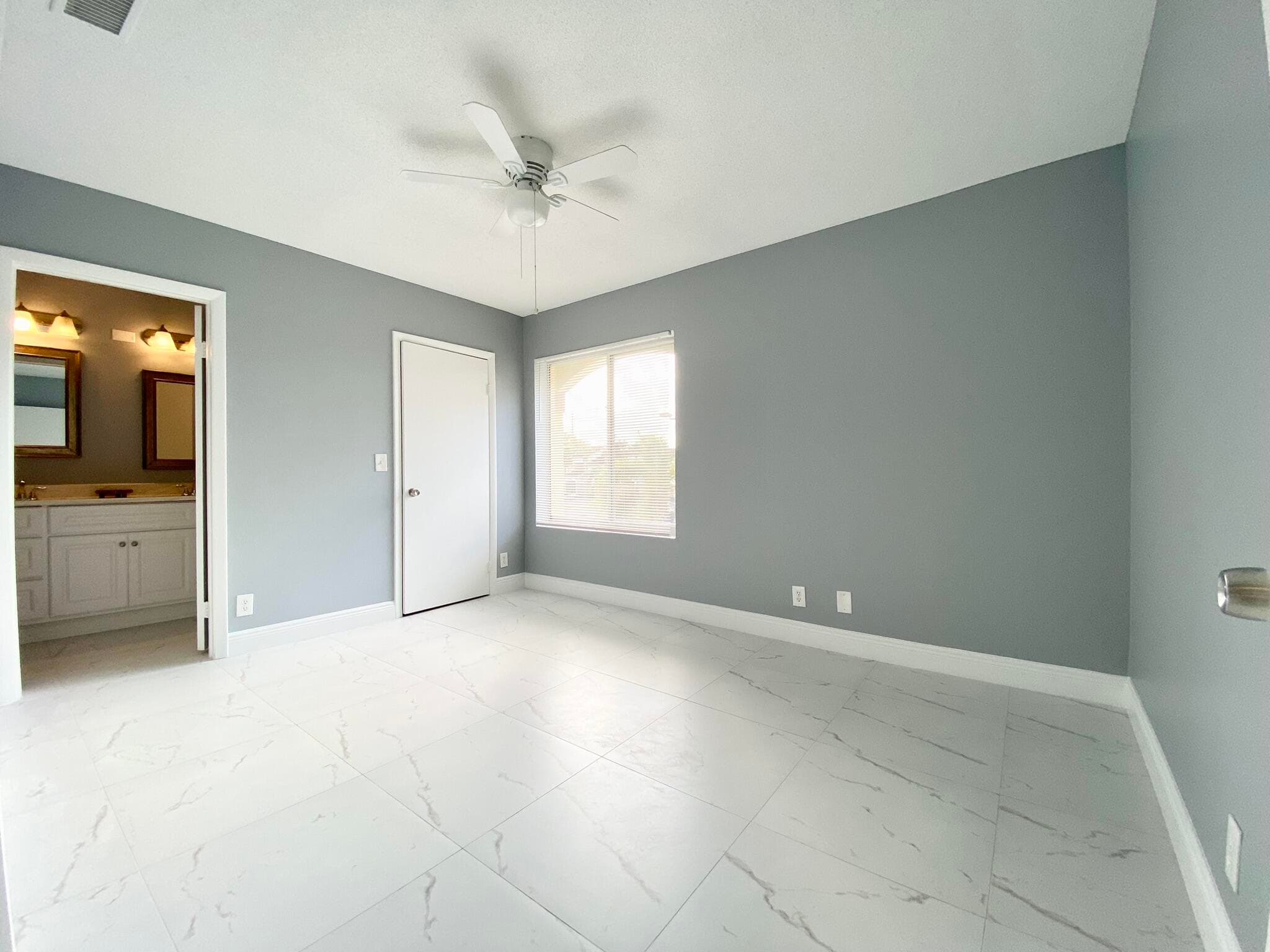 815 W Boynton Beach Boulevard 16-201, Boynton Beach, FL 33426 — photo 11 of 37