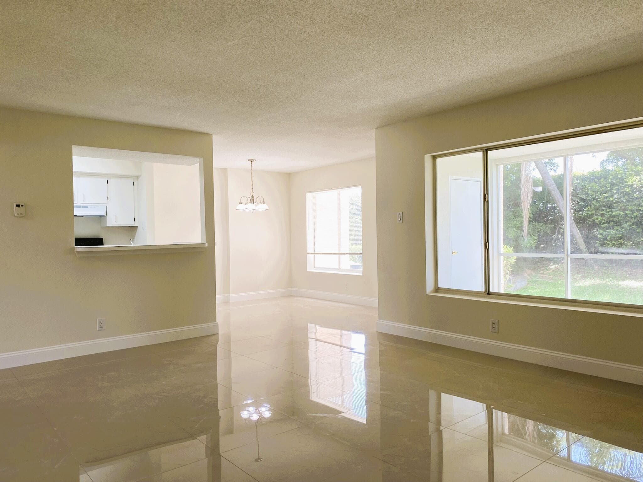 815 W Boynton Beach Boulevard 7-102, Boynton Beach, FL 33426 — photo 5 of 36