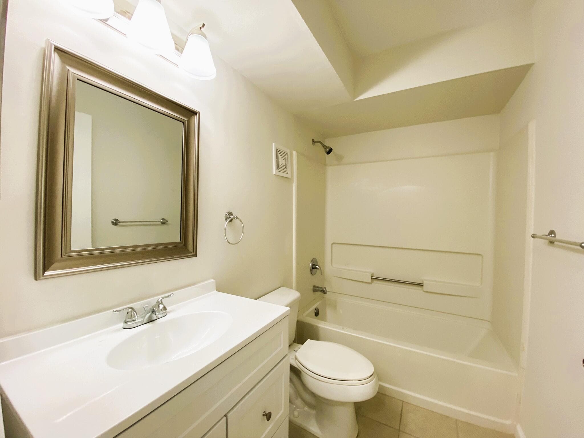 815 W Boynton Beach Boulevard 7-102, Boynton Beach, FL 33426 — photo 18 of 36