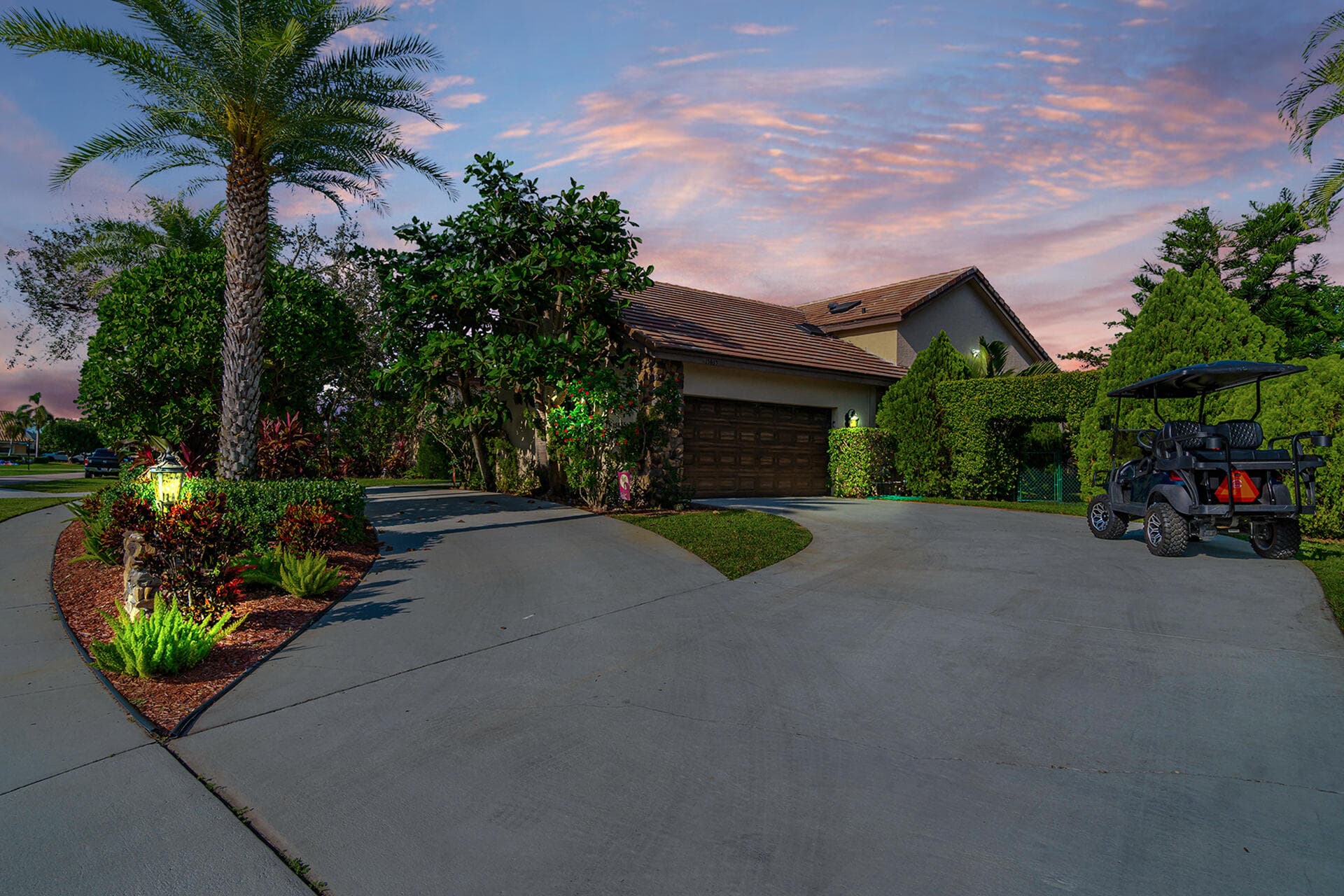 15835 Meadow Wood Drive, Wellington, FL 33414 — photo 4 of 61