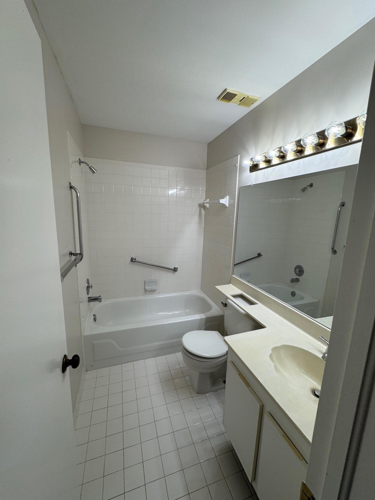 7626 Tahiti Lane 204, Lake Worth, FL 33467 — photo 15 of 24