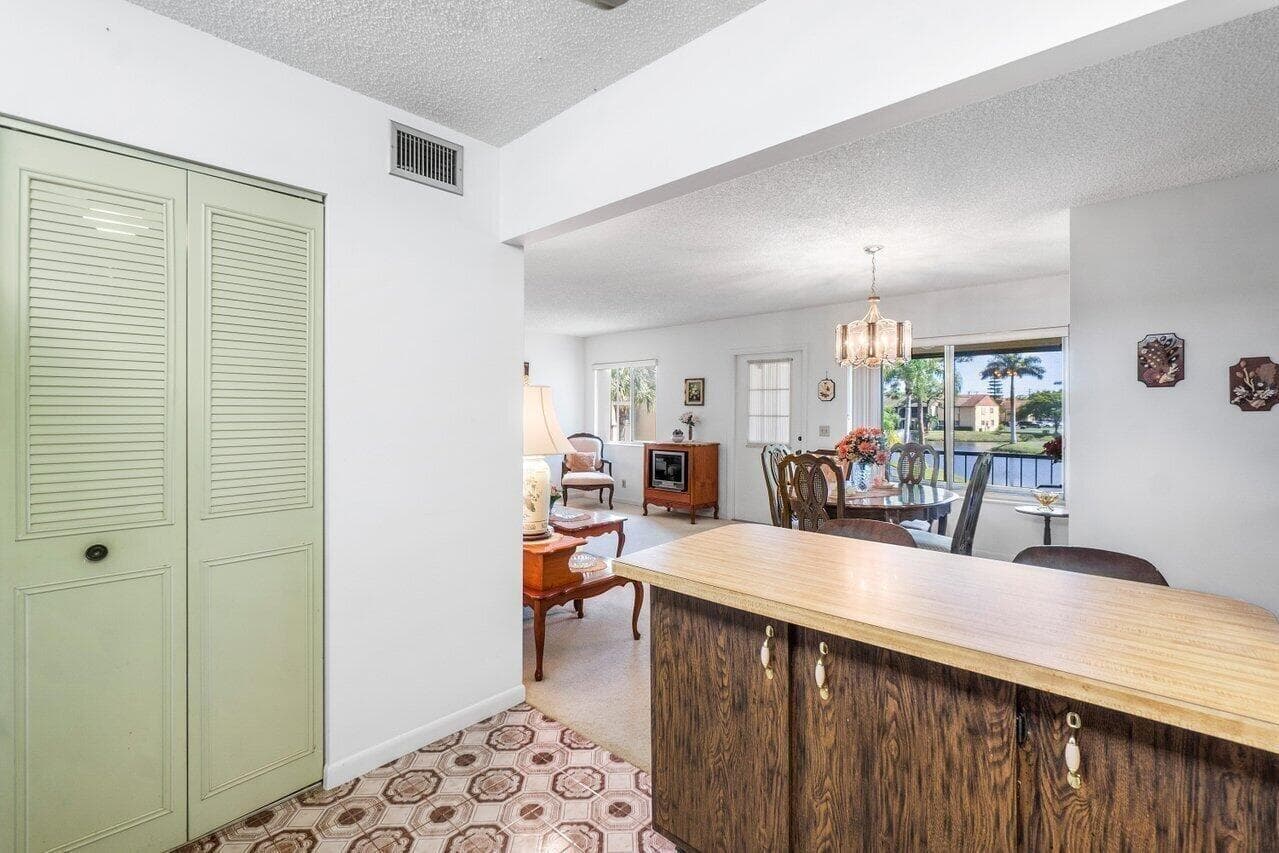342 Pine Ridge Circle B-2, Greenacres, FL 33463 — photo 12 of 18