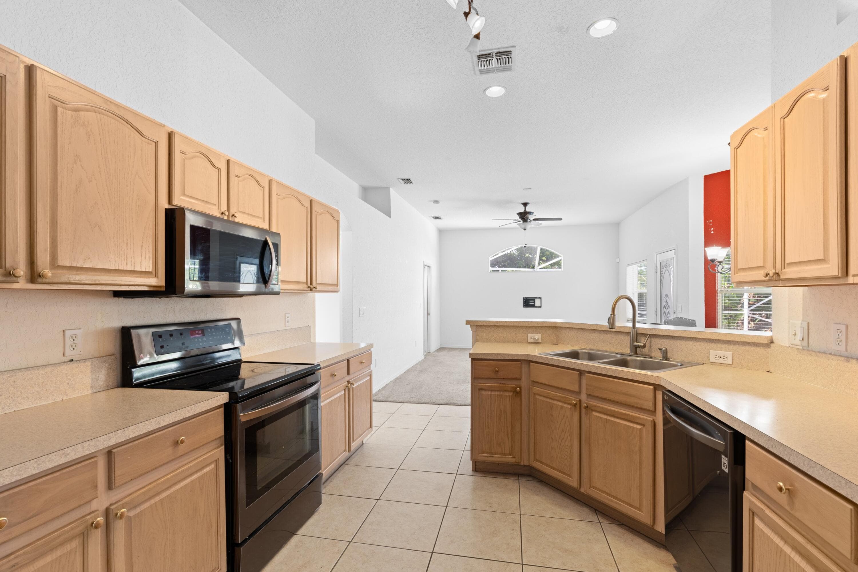 1042 SW Janette Avenue, Port St. Lucie, FL 34953 — photo 8 of 20