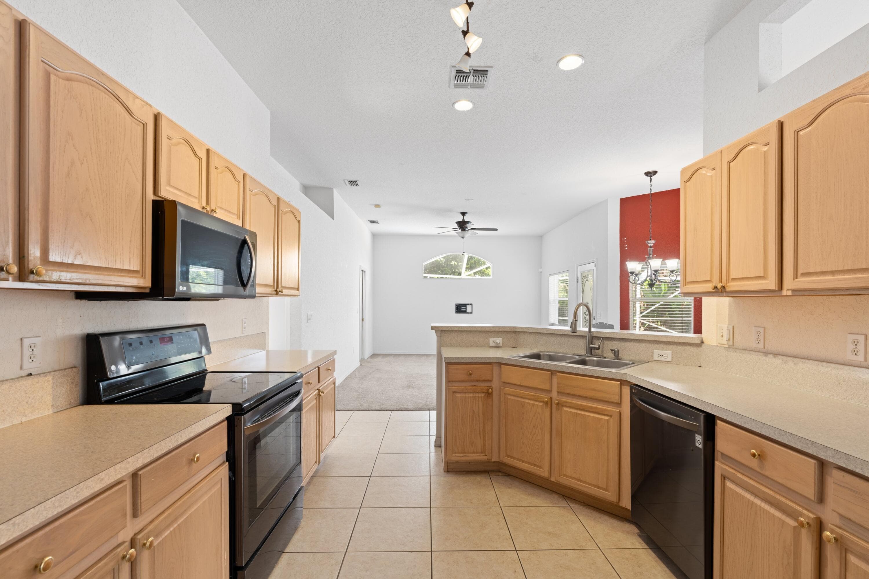 1042 SW Janette Avenue, Port St. Lucie, FL 34953 — photo 9 of 20