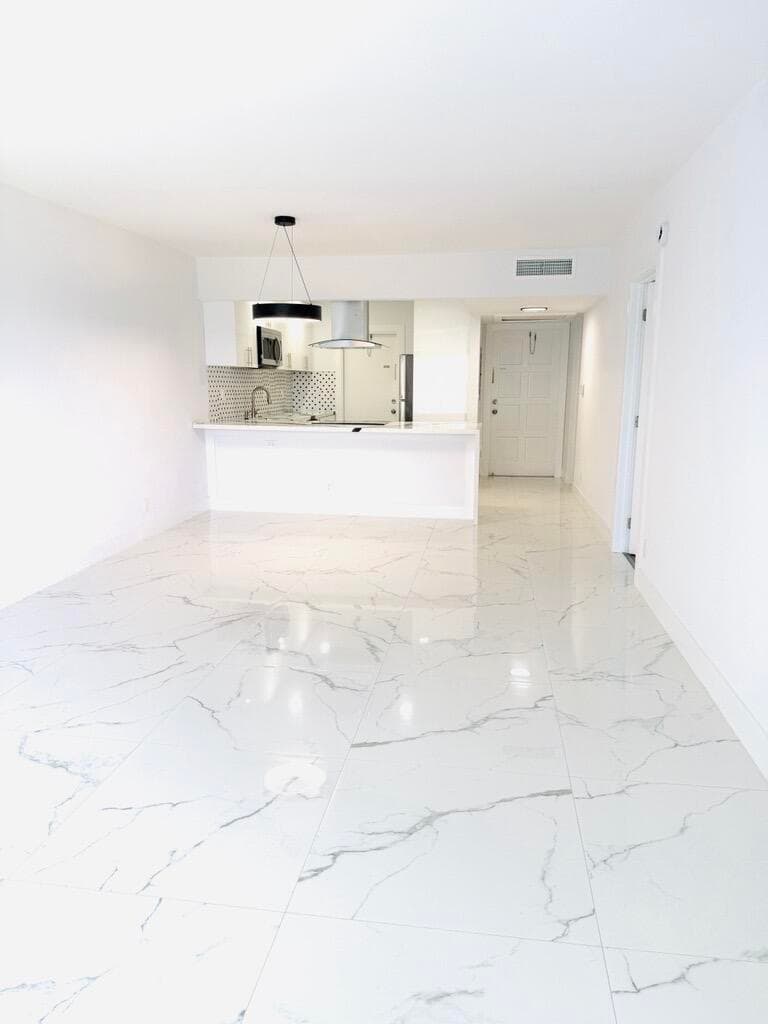 3050 N Palm Aire Drive 505, Pompano Beach, FL 33069 — photo 16 of 49