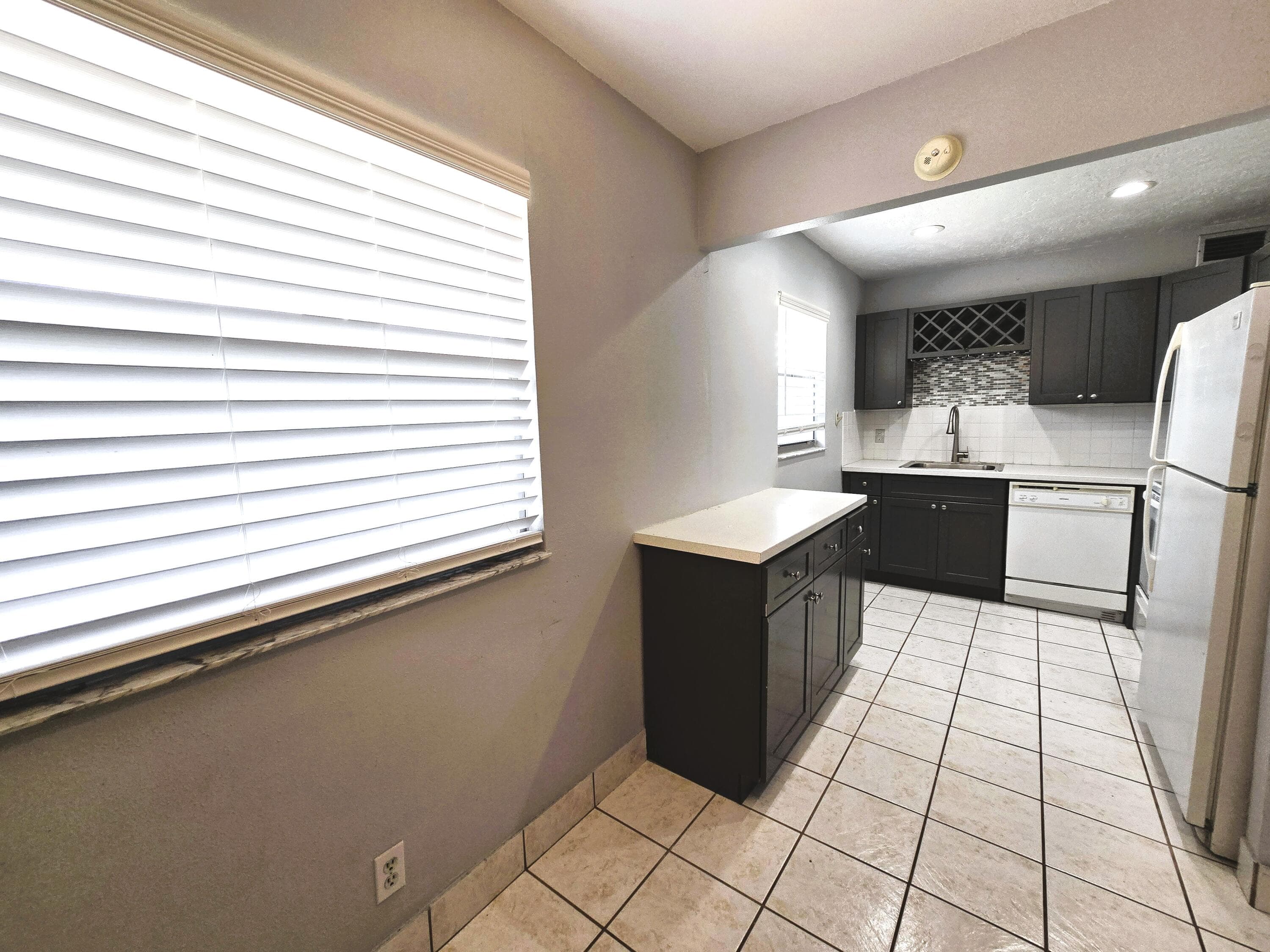 89 Saxony B B, Delray Beach, FL 33446 — photo 11 of 27