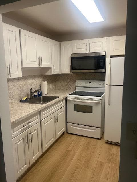 90 Mansfield C, Boca Raton, FL 33434 — photo 1 of 15