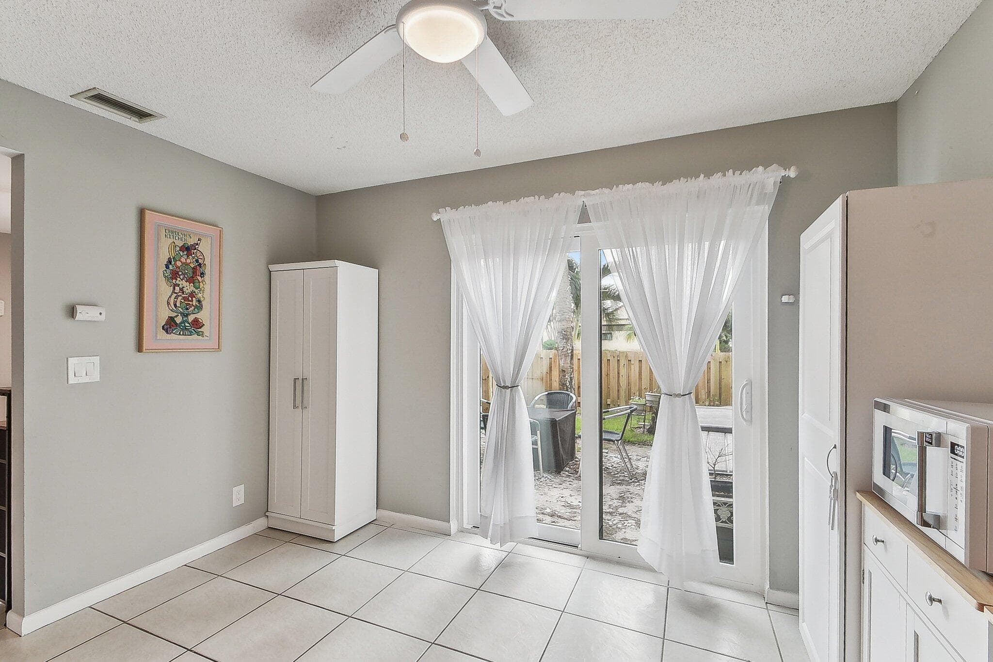 11063 Oakdale Road, Boynton Beach, FL 33437 — photo 7 of 59
