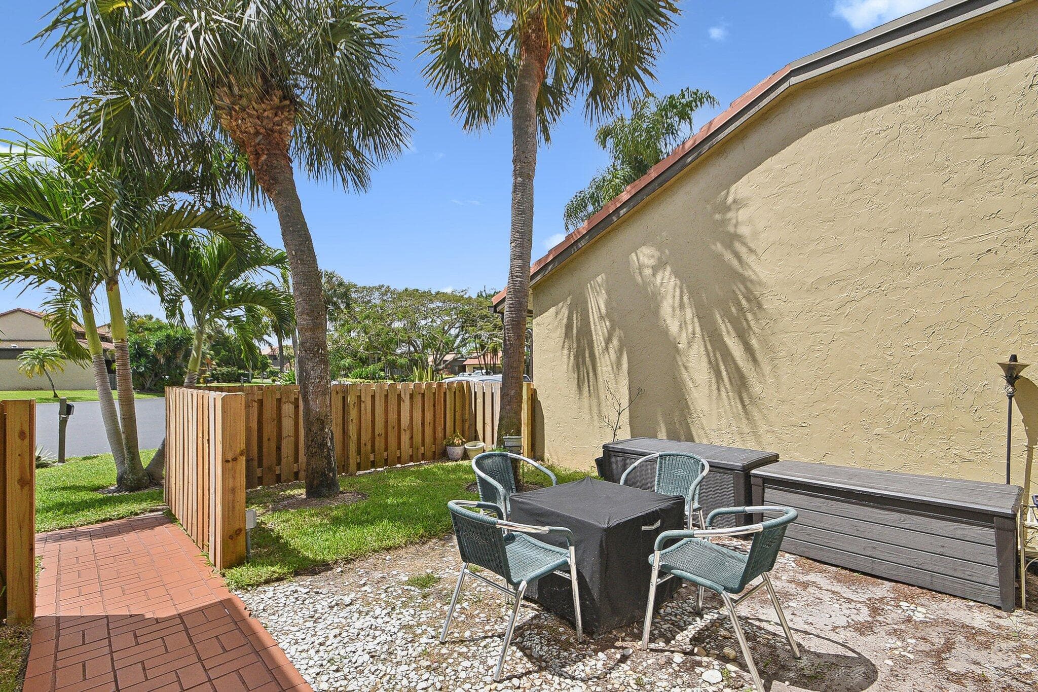 11063 Oakdale Road, Boynton Beach, FL 33437 — photo 18 of 59