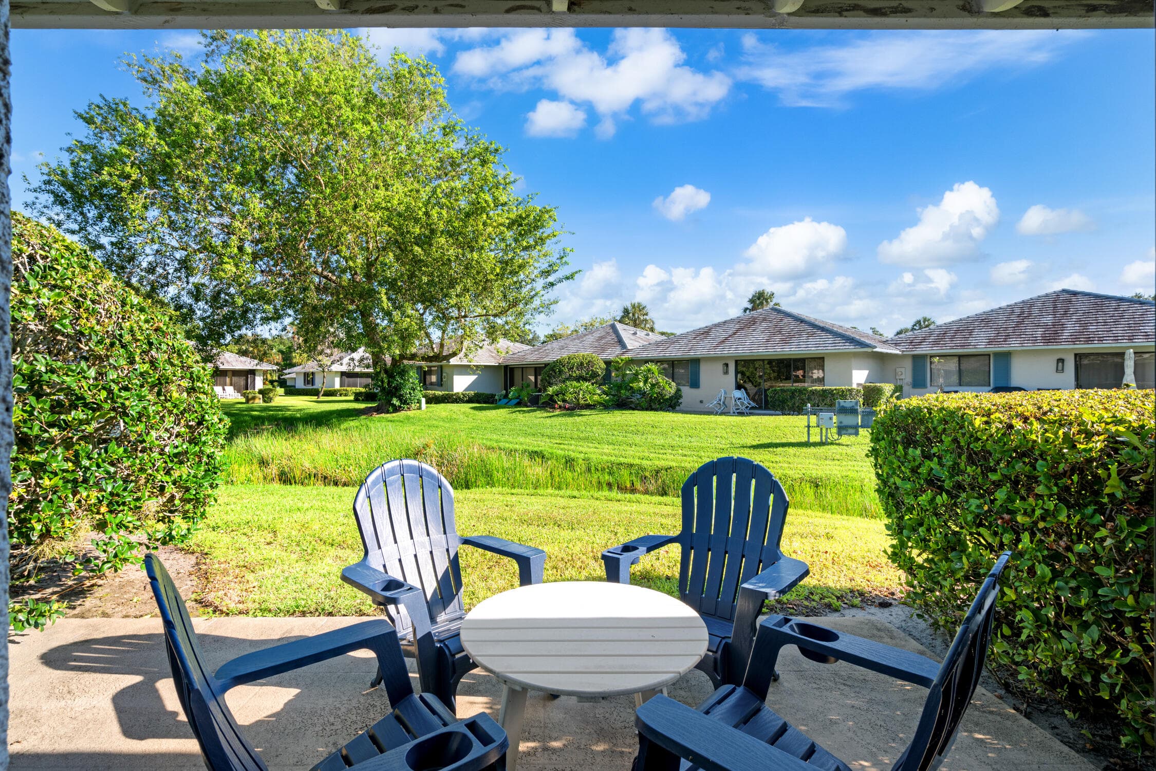 615 Club Drive, Palm Beach Gardens, FL 33418 — photo 19 of 34