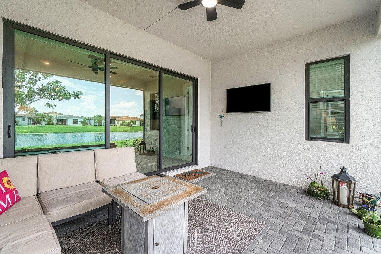 16070 Key Biscayne Lane, Westlake, FL 33470 — photo 25 of 45