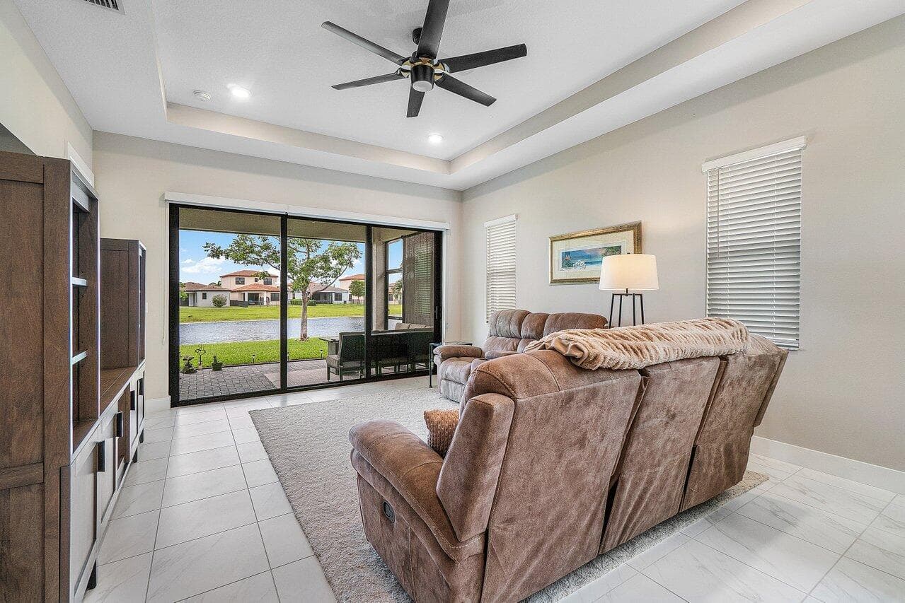 16070 Key Biscayne Lane, Westlake, FL 33470 — photo 14 of 45