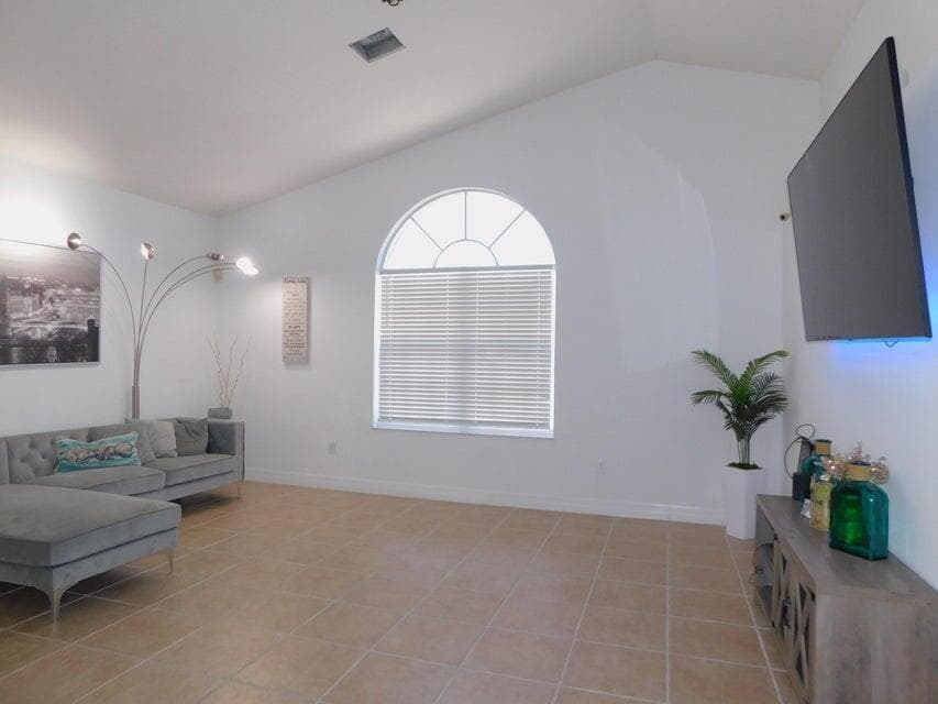 680 Manhattan Street E, Lehigh Acres, FL 33974 — photo 16 of 27