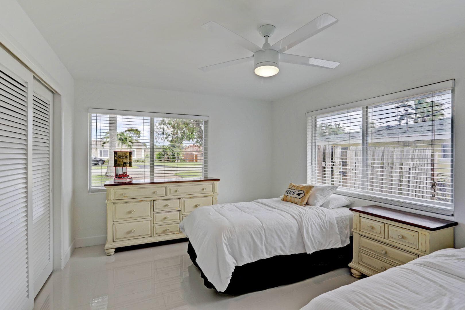 7115 Venetian Way, West Palm Beach, FL 33406 — photo 17 of 32