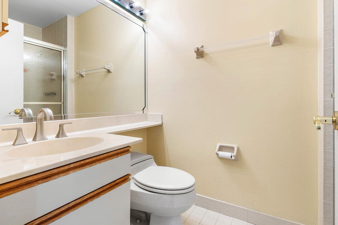 5109 N Ocean E Boulevard E, Ocean Ridge, FL 33435 — photo 10 of 51