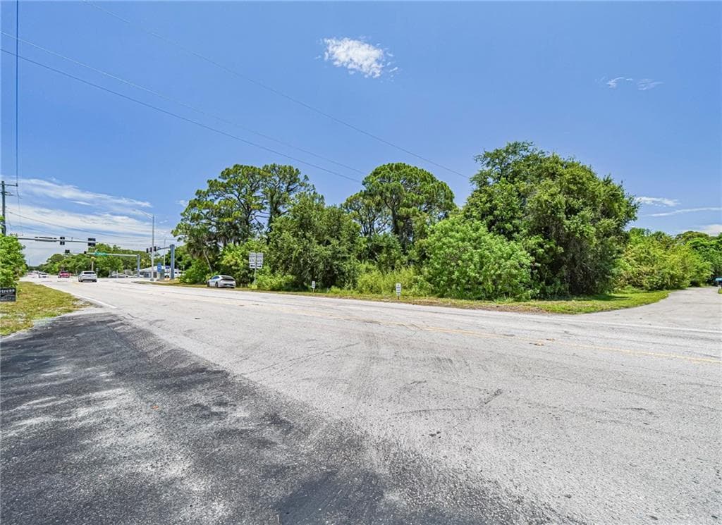 2551 St Lucie Boulevard, Fort Pierce, FL 34946 — photo 17 of 33