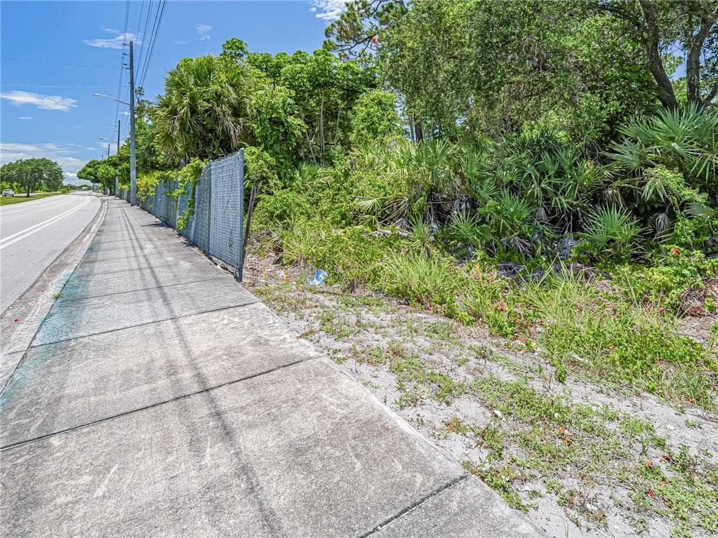 2551 St Lucie Boulevard, Fort Pierce, FL 34946 — photo 26 of 33