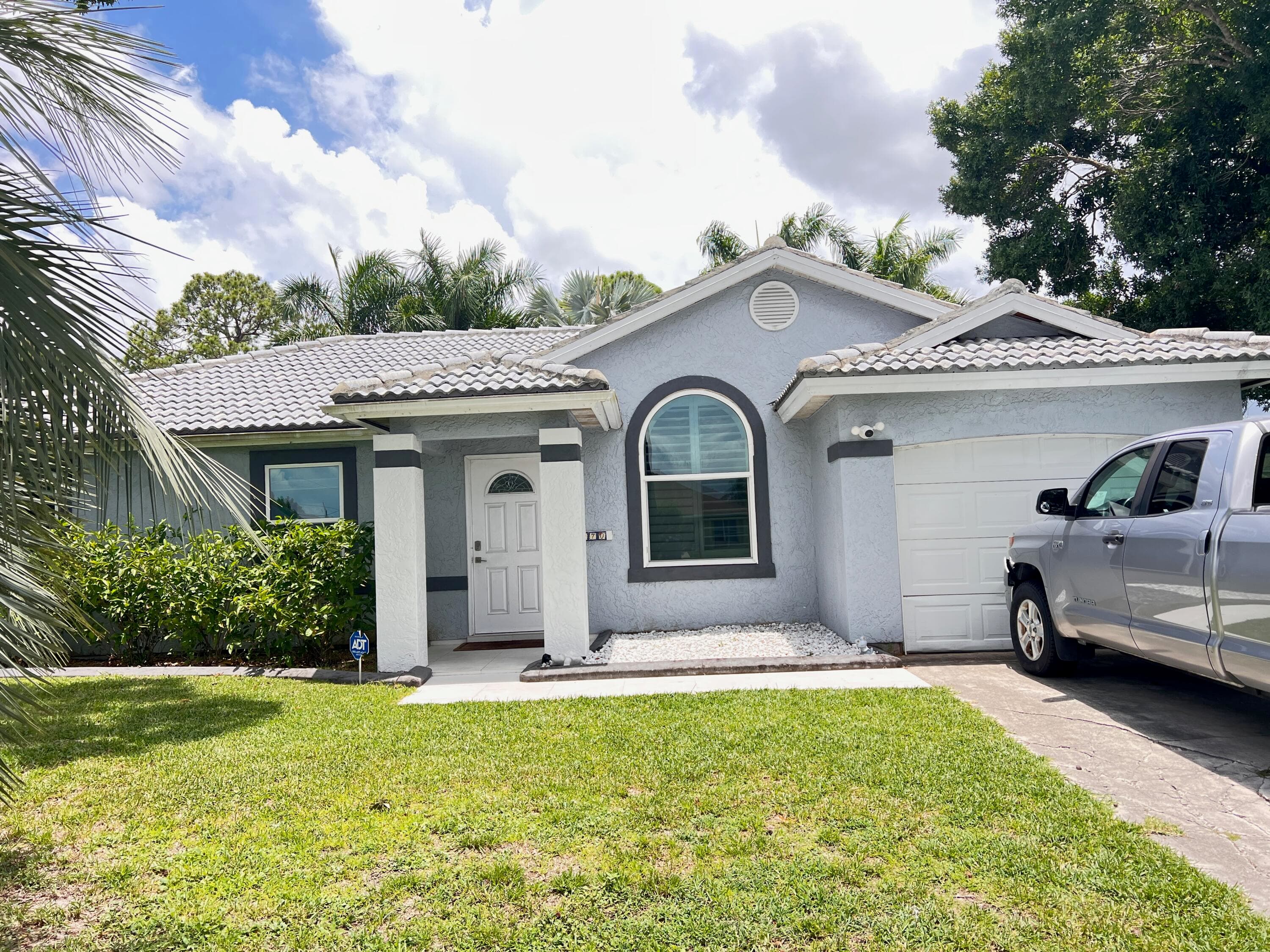 970 SW Versailles Avenue, Port St. Lucie, FL 34953 — photo 1 of 21