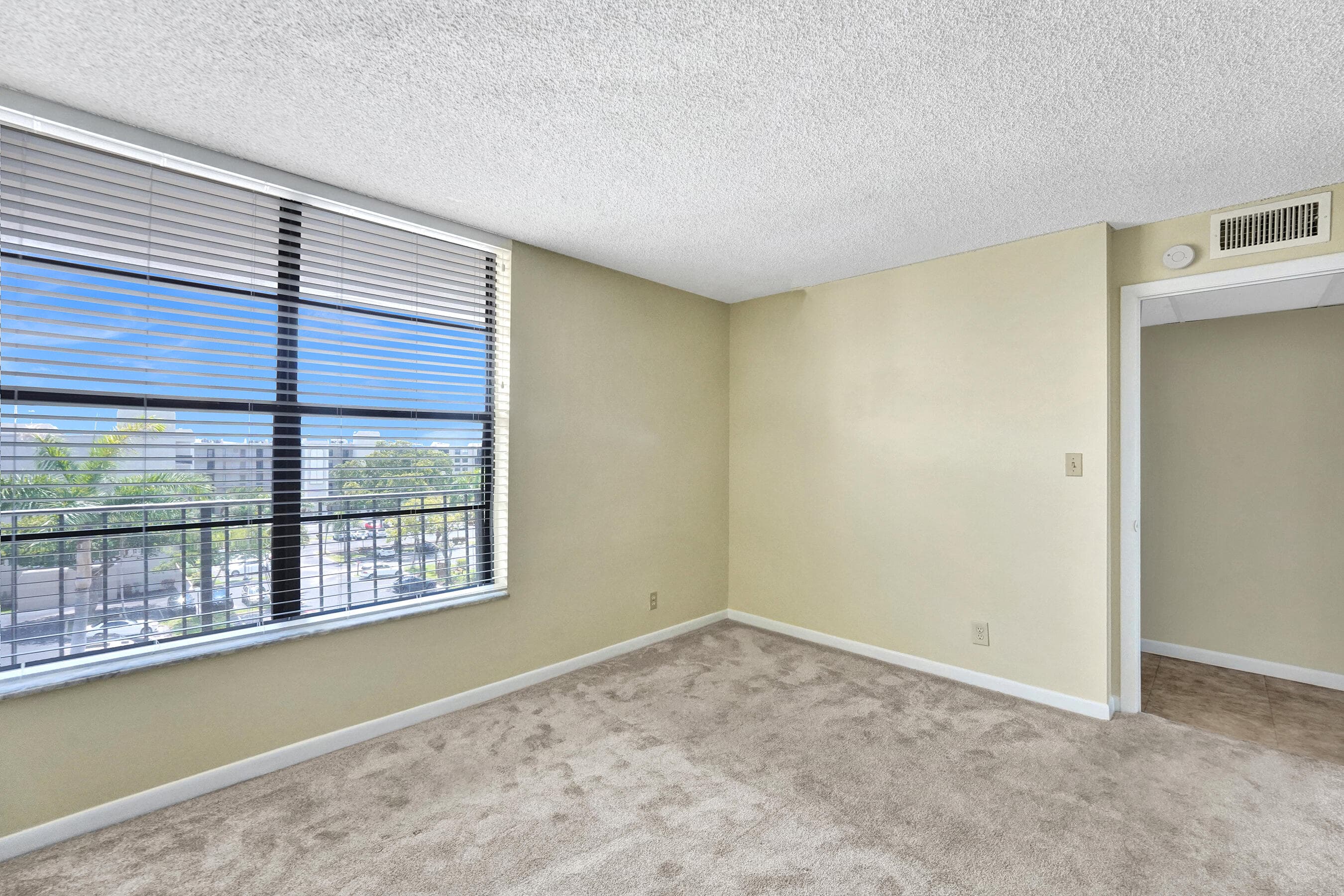 12 Royal Palm Way 6020, Boca Raton, FL 33432 — photo 24 of 71