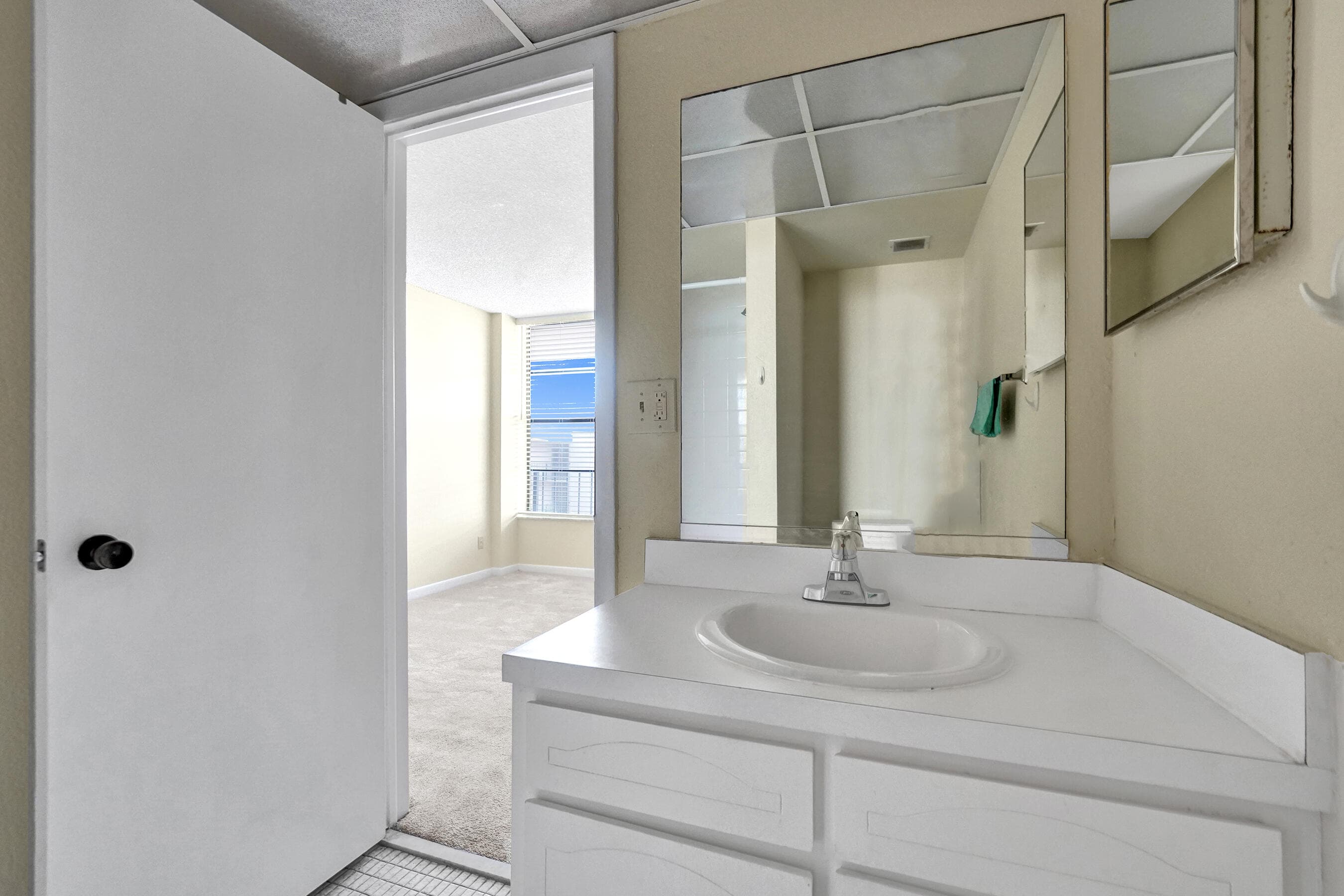 12 Royal Palm Way 6020, Boca Raton, FL 33432 — photo 32 of 71