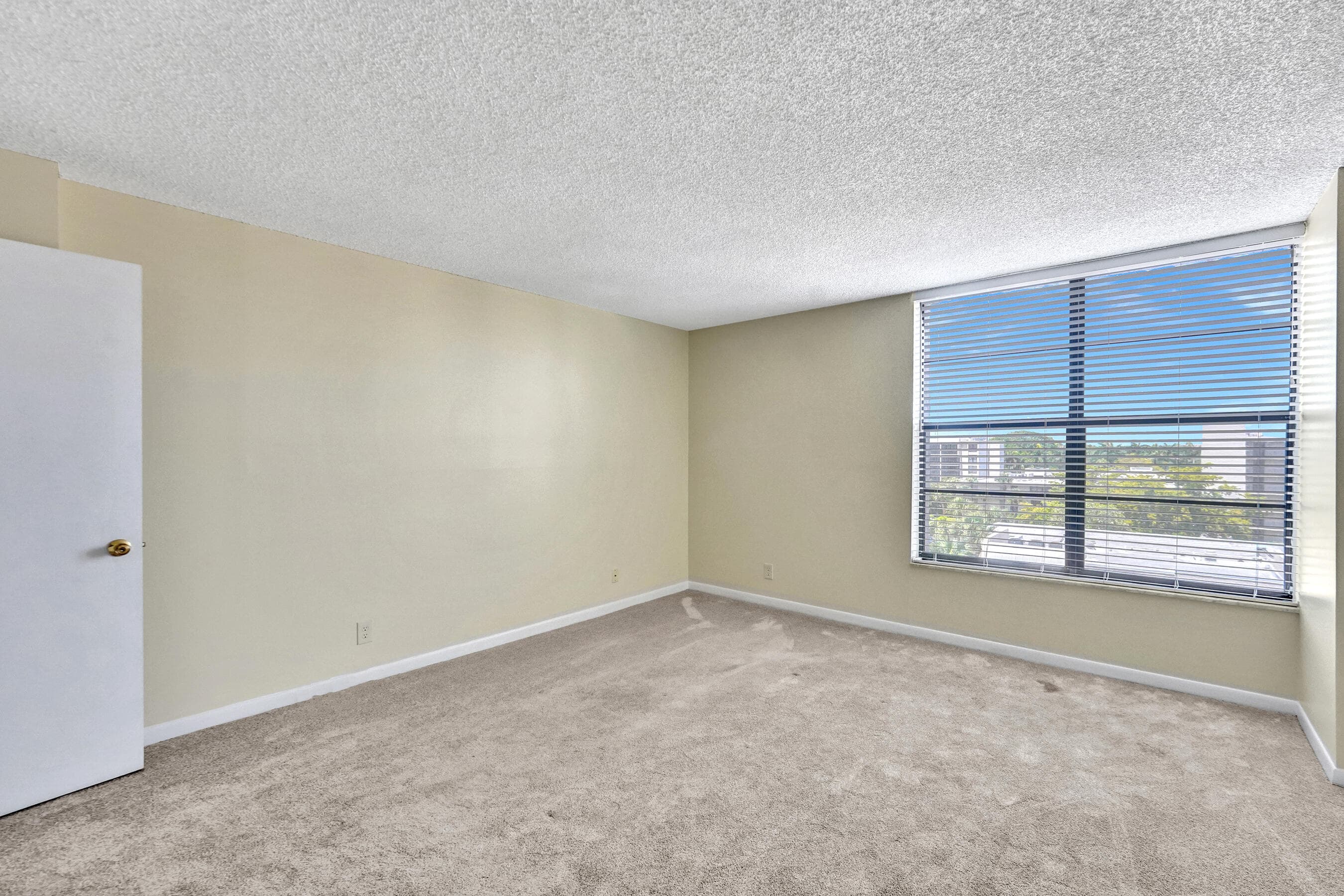 12 Royal Palm Way 6020, Boca Raton, FL 33432 — photo 16 of 71