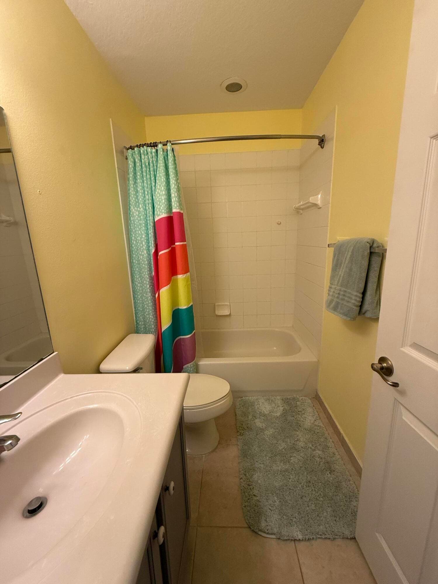 2136 Oakmont Drive, Riviera Beach, FL 33404 — photo 16 of 34