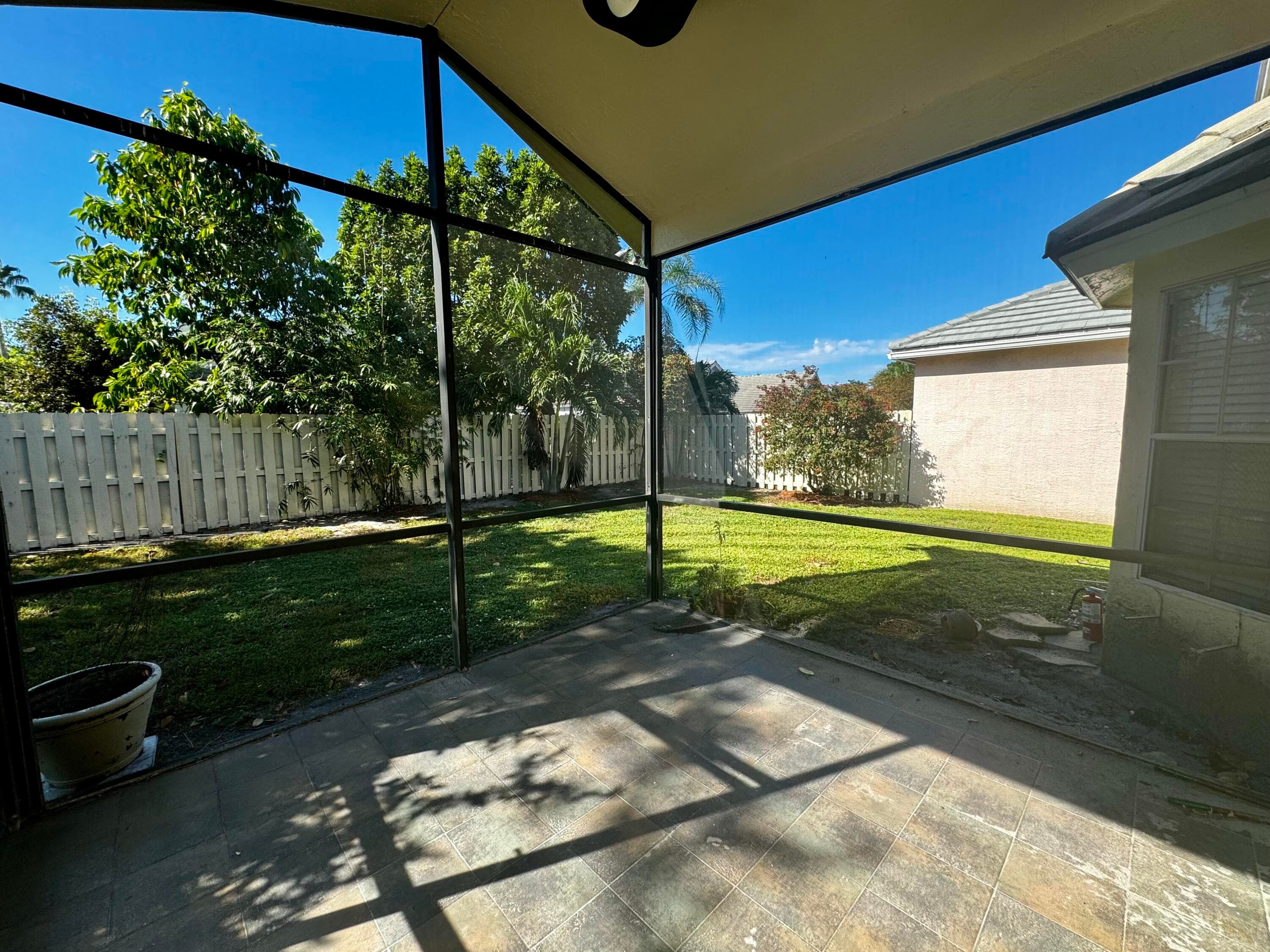 2014 Normandy Circle, West Palm Beach, FL 33409 — photo 6 of 21