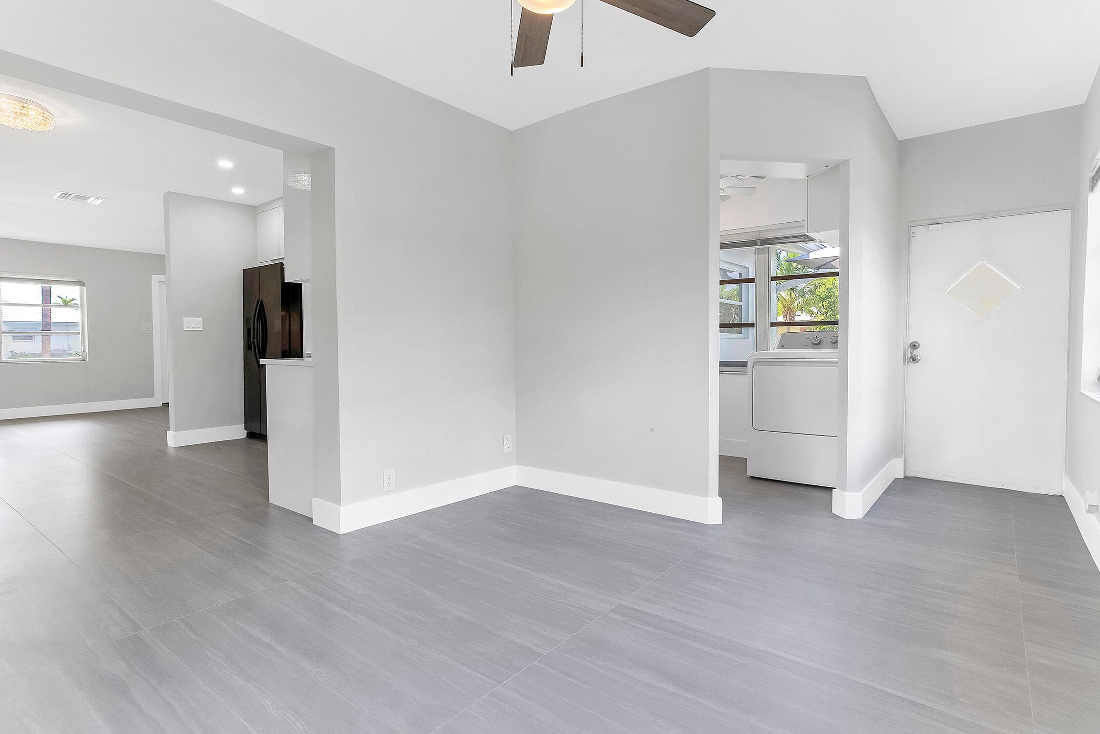 7609 NW 70 Avenue, Tamarac, FL 33321 — photo 12 of 28