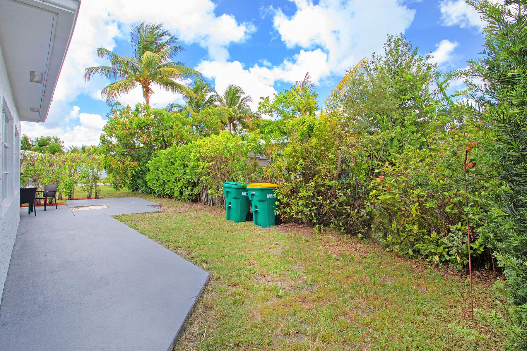 7609 NW 70 Avenue, Tamarac, FL 33321 — photo 25 of 28