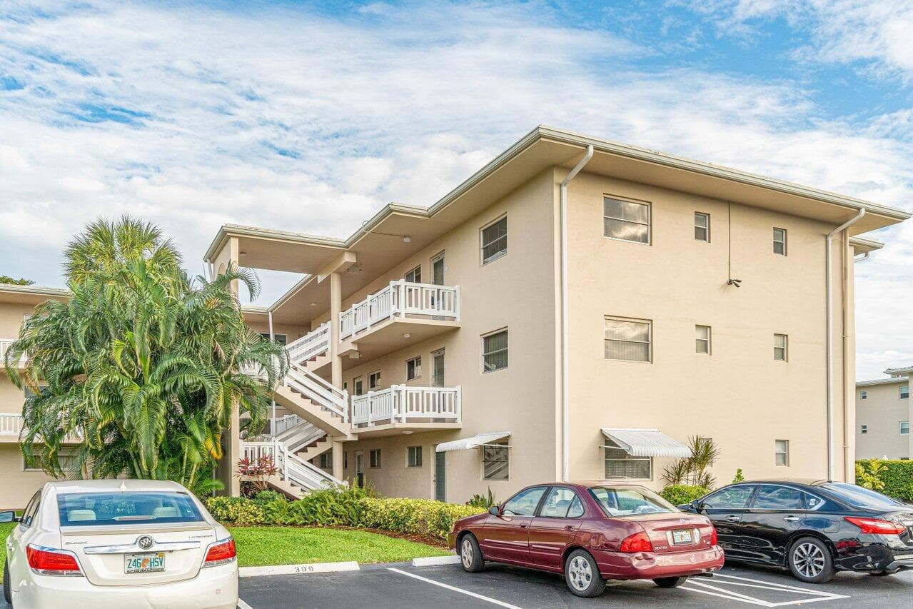2855 S Garden Drive 211, Lake Worth, FL 33461 — photo 1 of 27