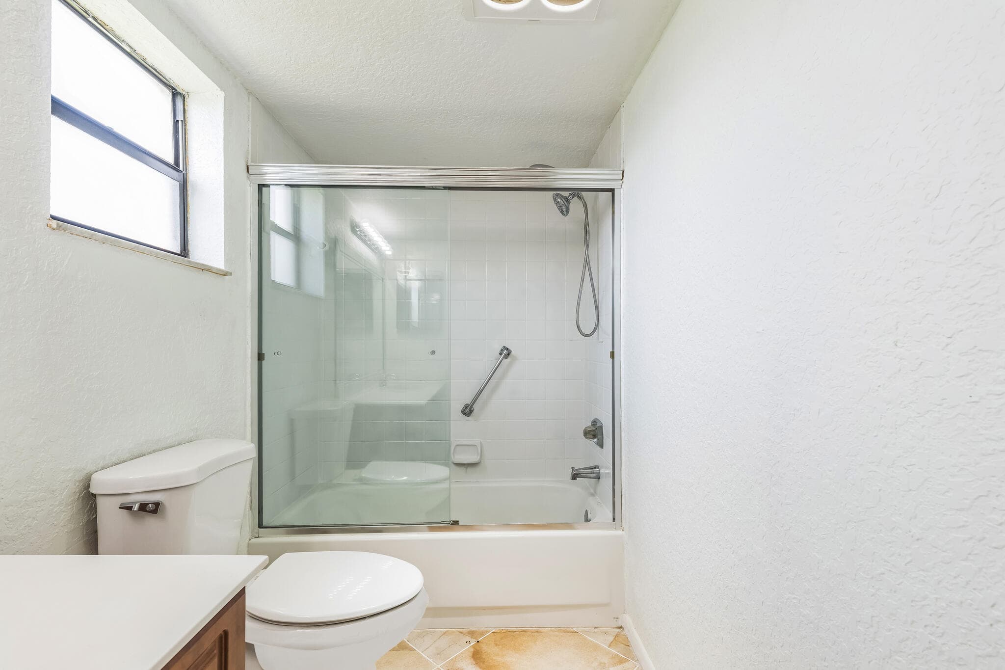 2704 NW 104th Avenue 401, Sunrise, FL 33322 — photo 13 of 37
