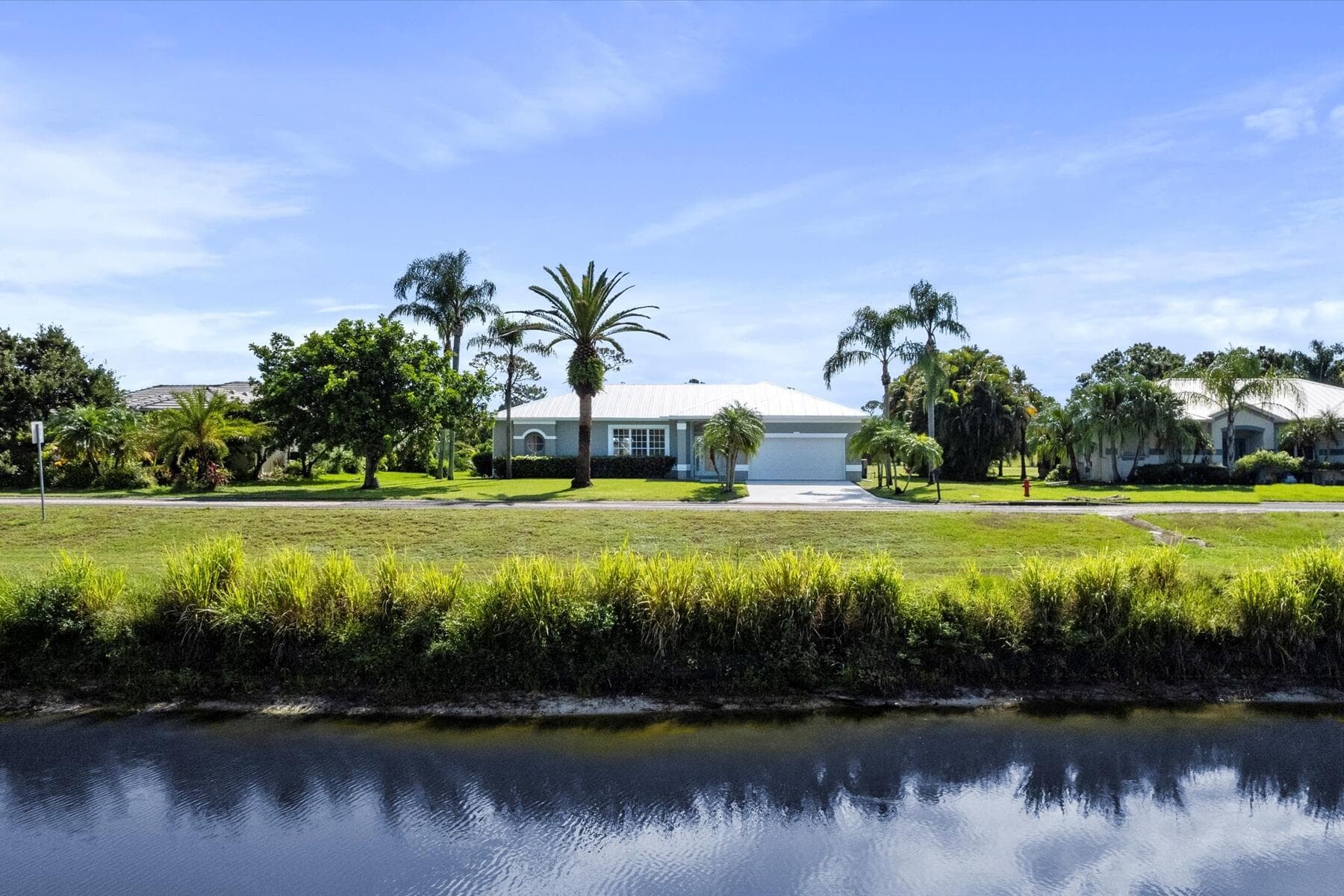 2781 SE Bluem Way, Port St. Lucie, FL 34952 — photo 3 of 33