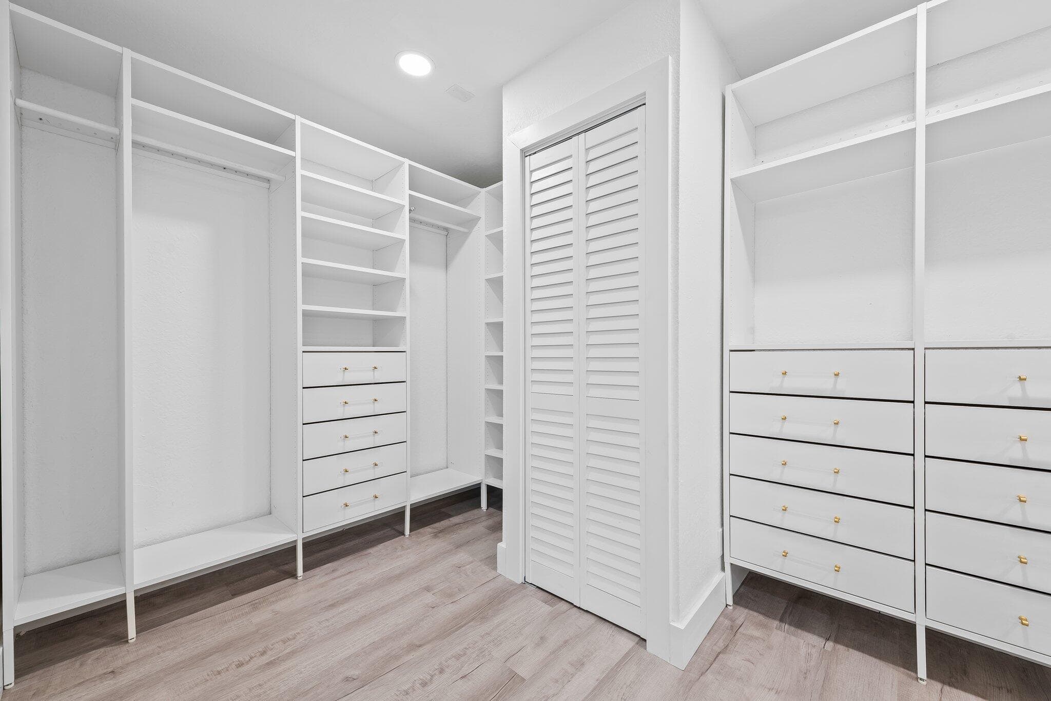 581 SE 5th Avenue, Pompano Beach, FL 33060 — photo 19 of 46