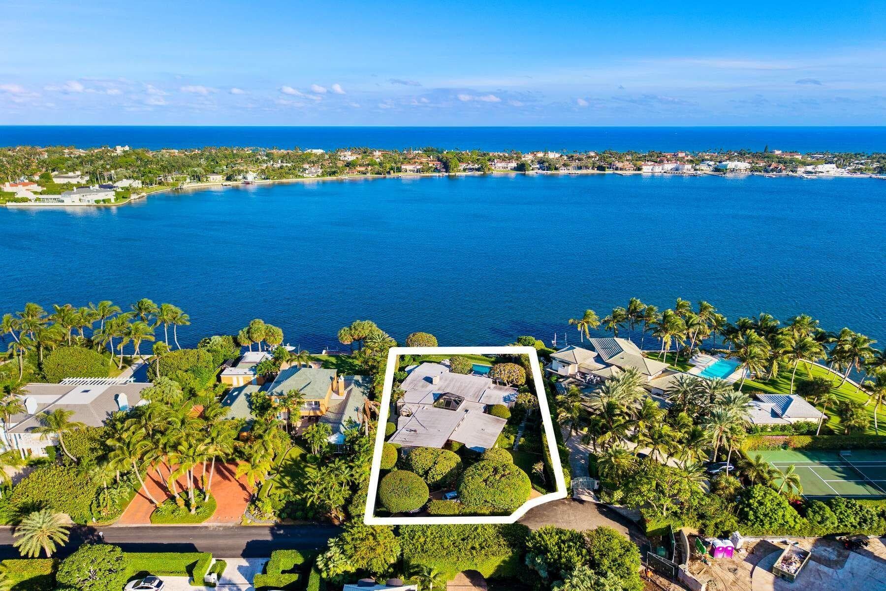 748 Island Drive, Palm Beach, FL 33480 — photo 11 of 24