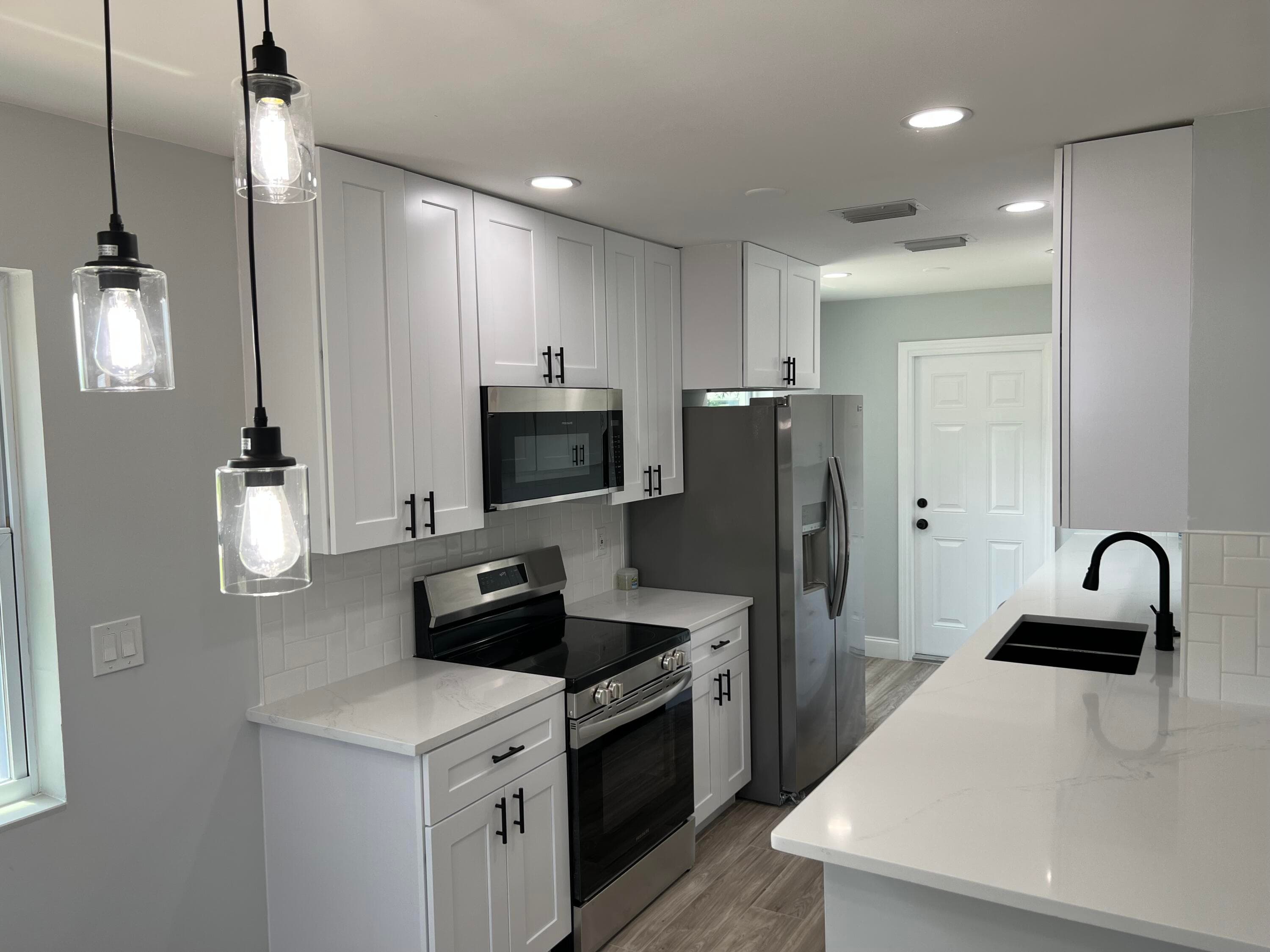 4620 39th Avenue, Vero Beach, FL 32967 — photo 9 of 17