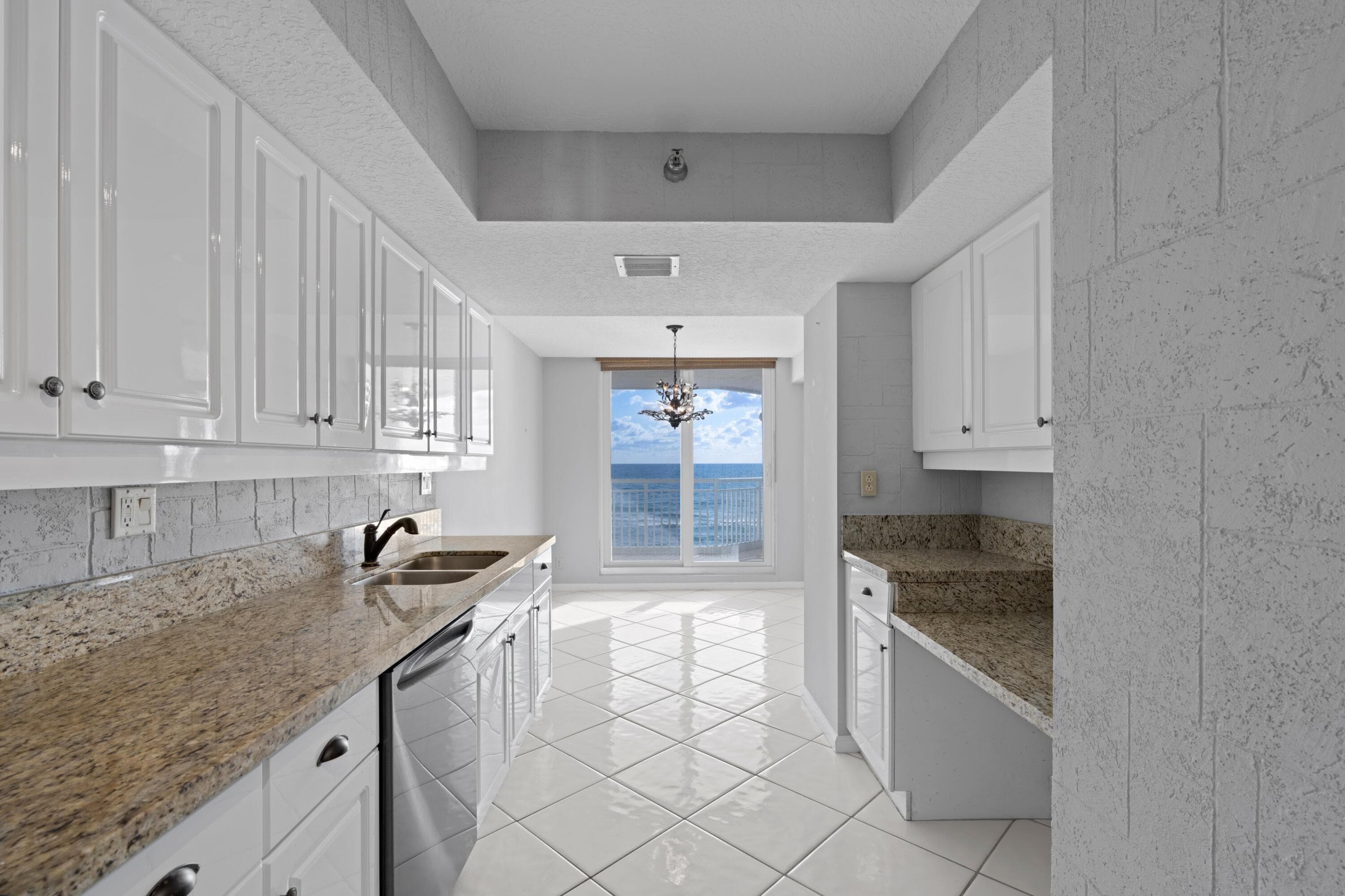 3600 S Ocean Boulevard 203, South Palm Beach, FL 33480 — photo 8 of 26