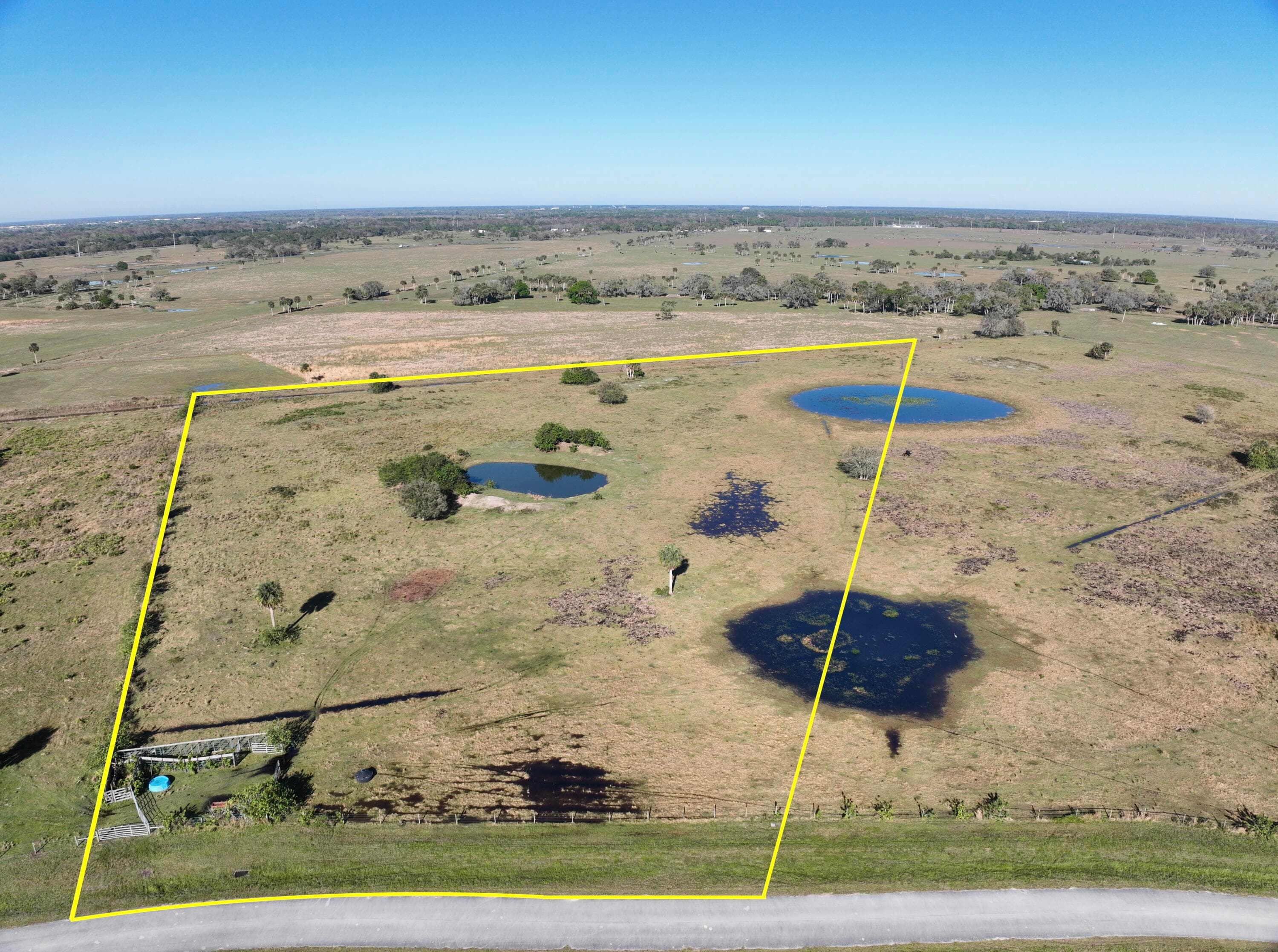 6584 SE 26th Trail, Okeechobee, FL 34974 — photo 6 of 7