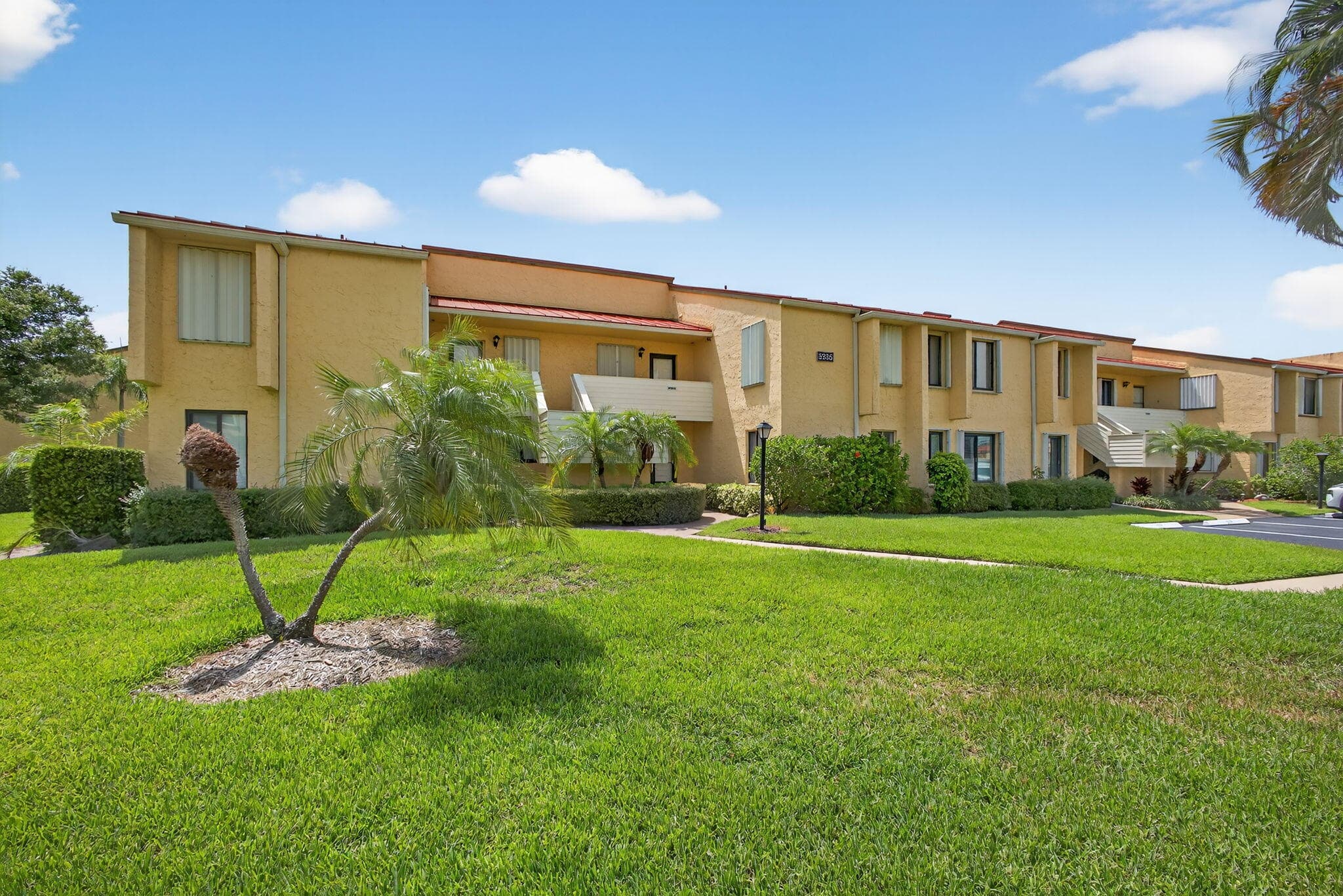 5335 SE Miles Grant Road 102, Stuart, FL 34997 — photo 3 of 39