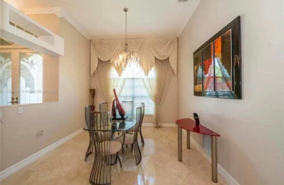 423 NE 3rd Street, Pompano Beach, FL 33060 — photo 14 of 33