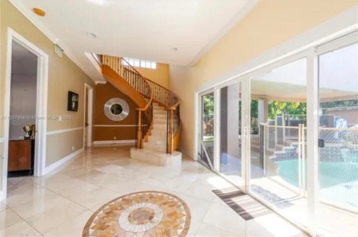 423 NE 3rd Street, Pompano Beach, FL 33060 — photo 13 of 33