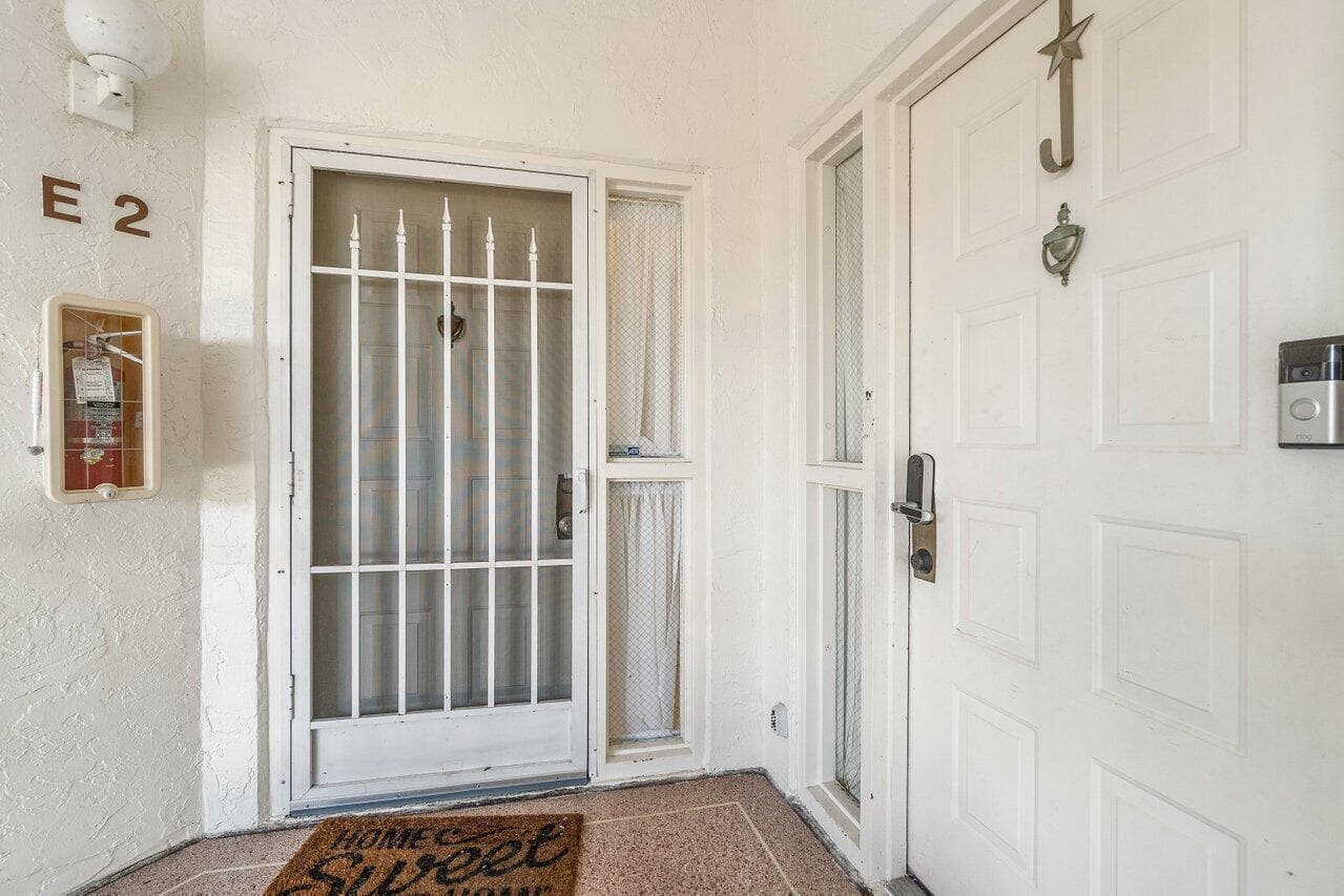 103 Half Moon Circle E2, Hypoluxo, FL 33462 — photo 27 of 43
