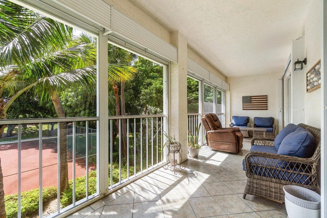 103 Half Moon Circle E2, Hypoluxo, FL 33462 — photo 19 of 43