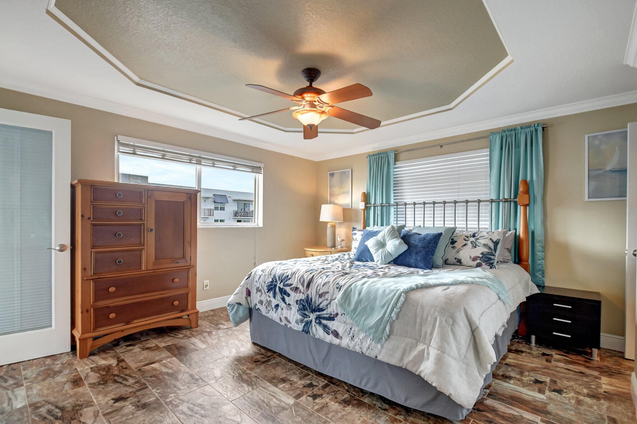 1206 S Lake Drive 504, Lantana, FL 33462 — photo 14 of 40