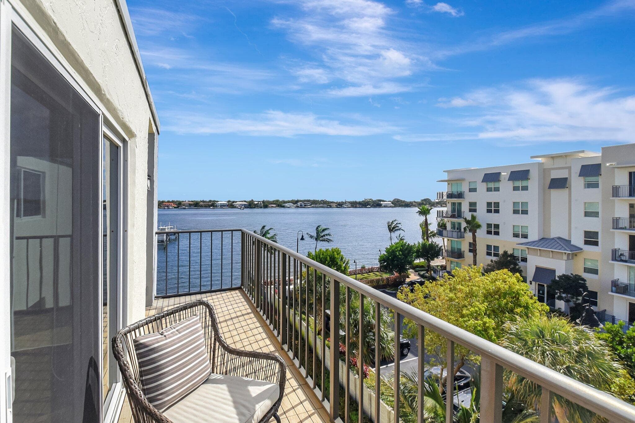 1206 S Lake Drive 504, Lantana, FL 33462 — photo 28 of 40