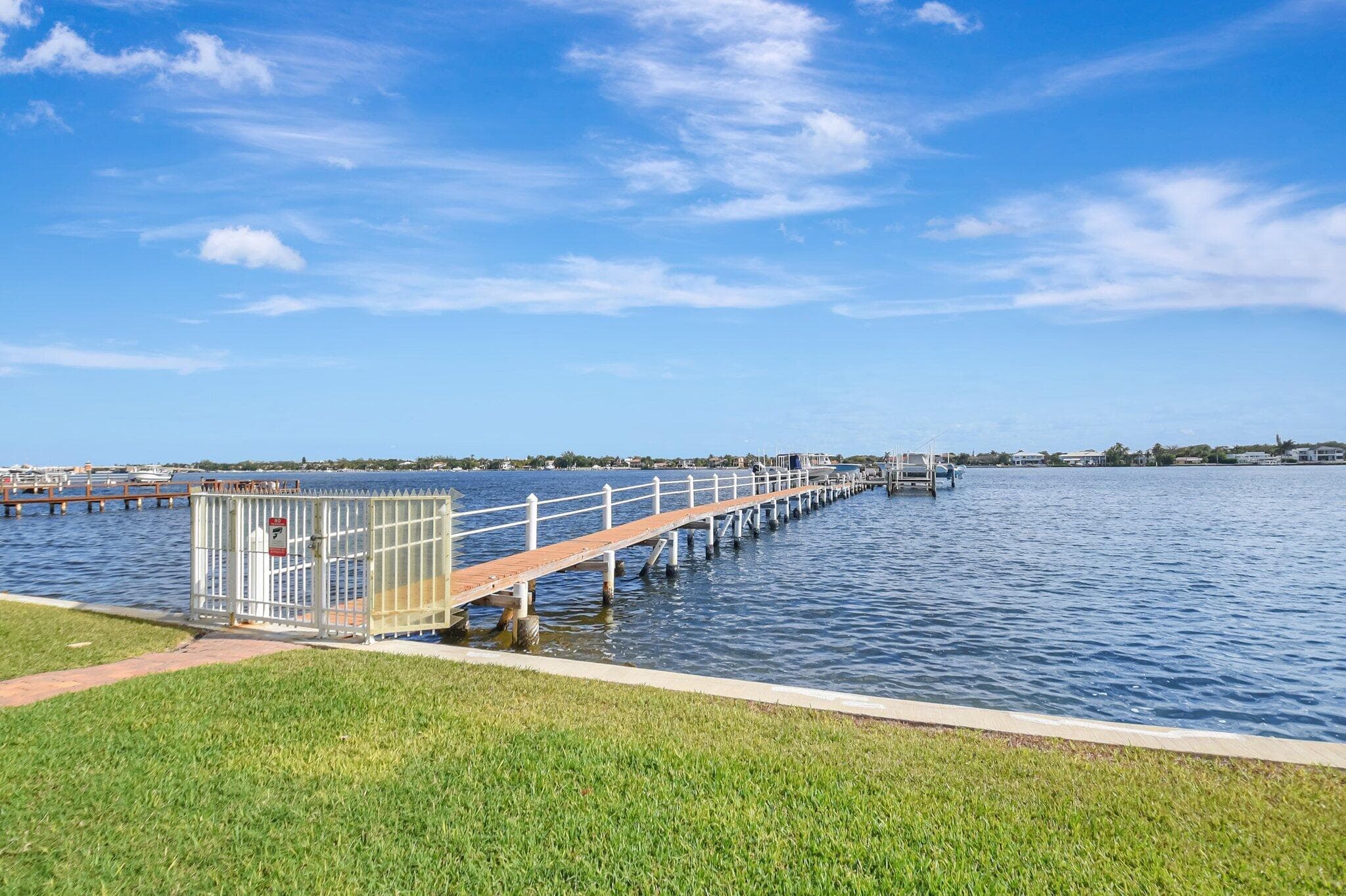 1206 S Lake Drive 504, Lantana, FL 33462 — photo 30 of 40
