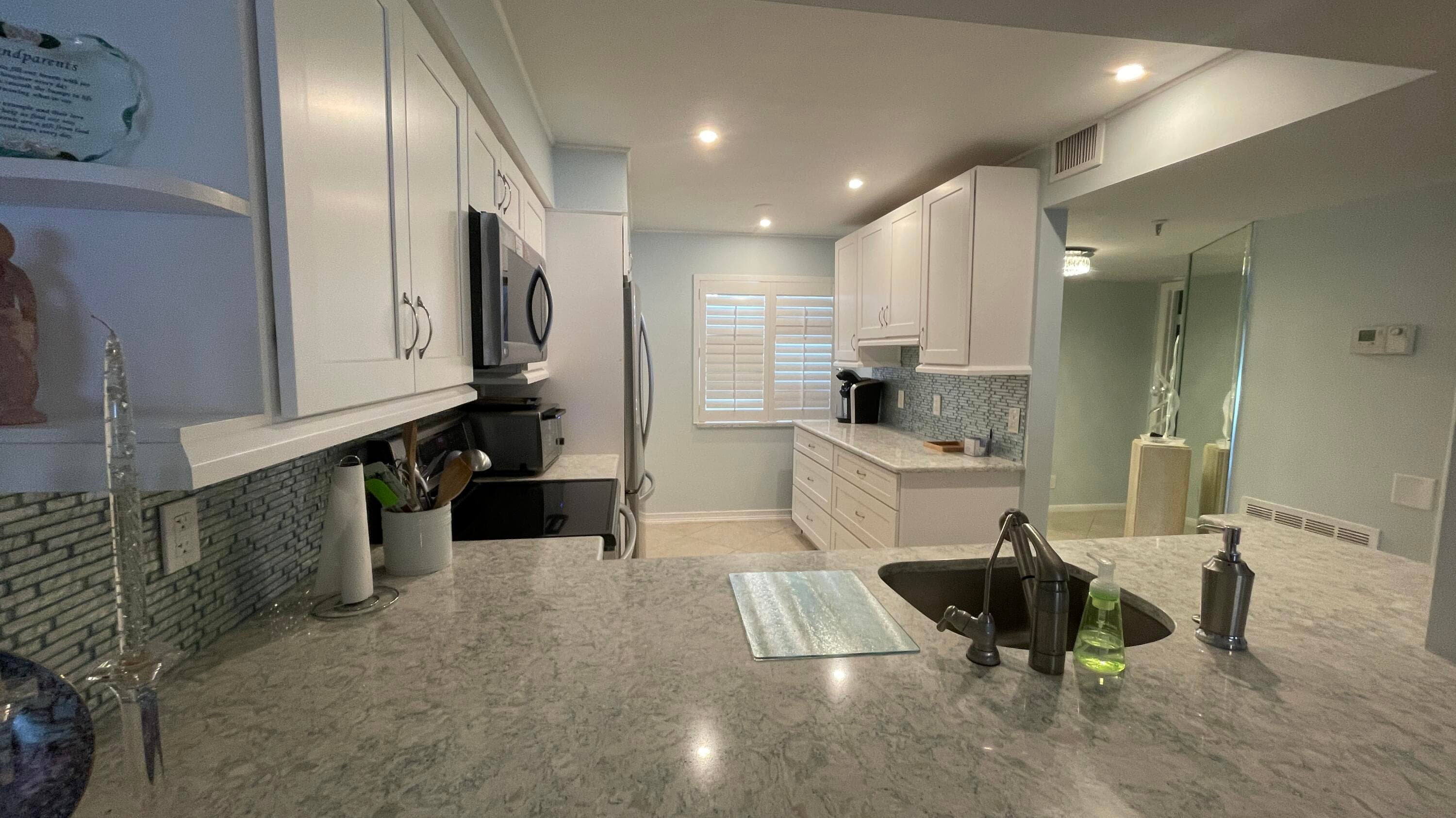 6866 Huntington Lane 305, Delray Beach, FL 33446 — photo 17 of 38