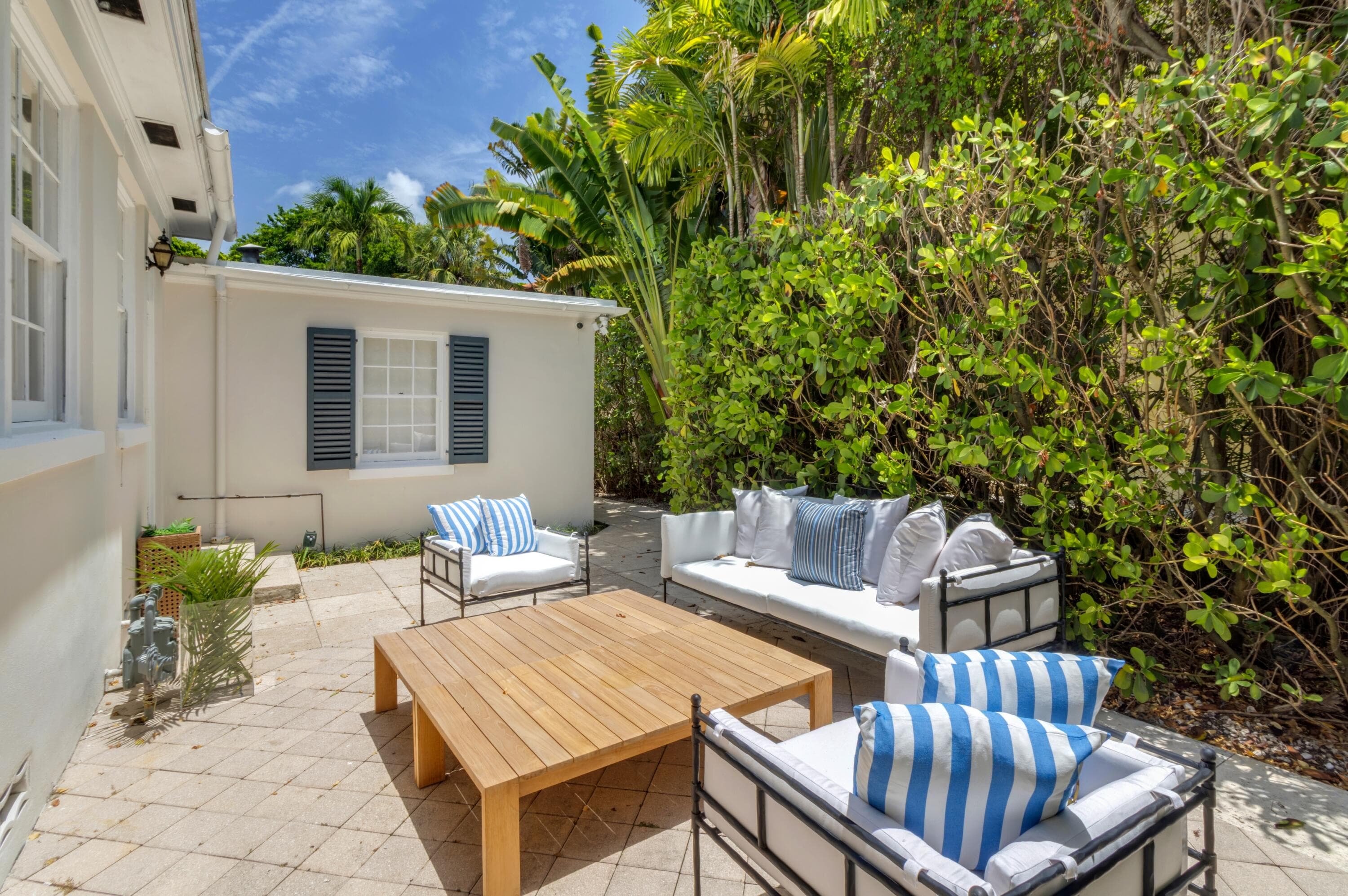 145 Clarendon Avenue, Palm Beach, FL 33480 — photo 29 of 39