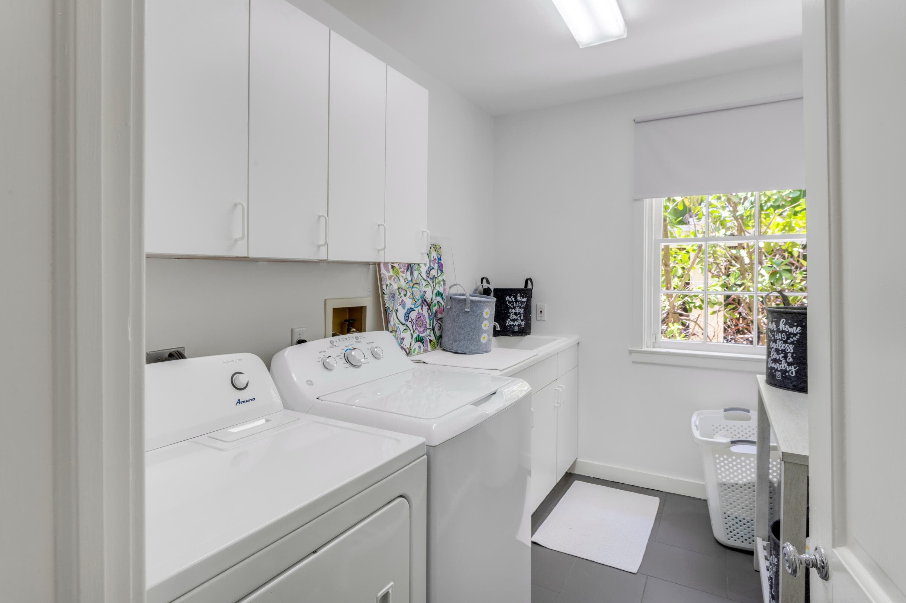 145 Clarendon Avenue, Palm Beach, FL 33480 — photo 28 of 39